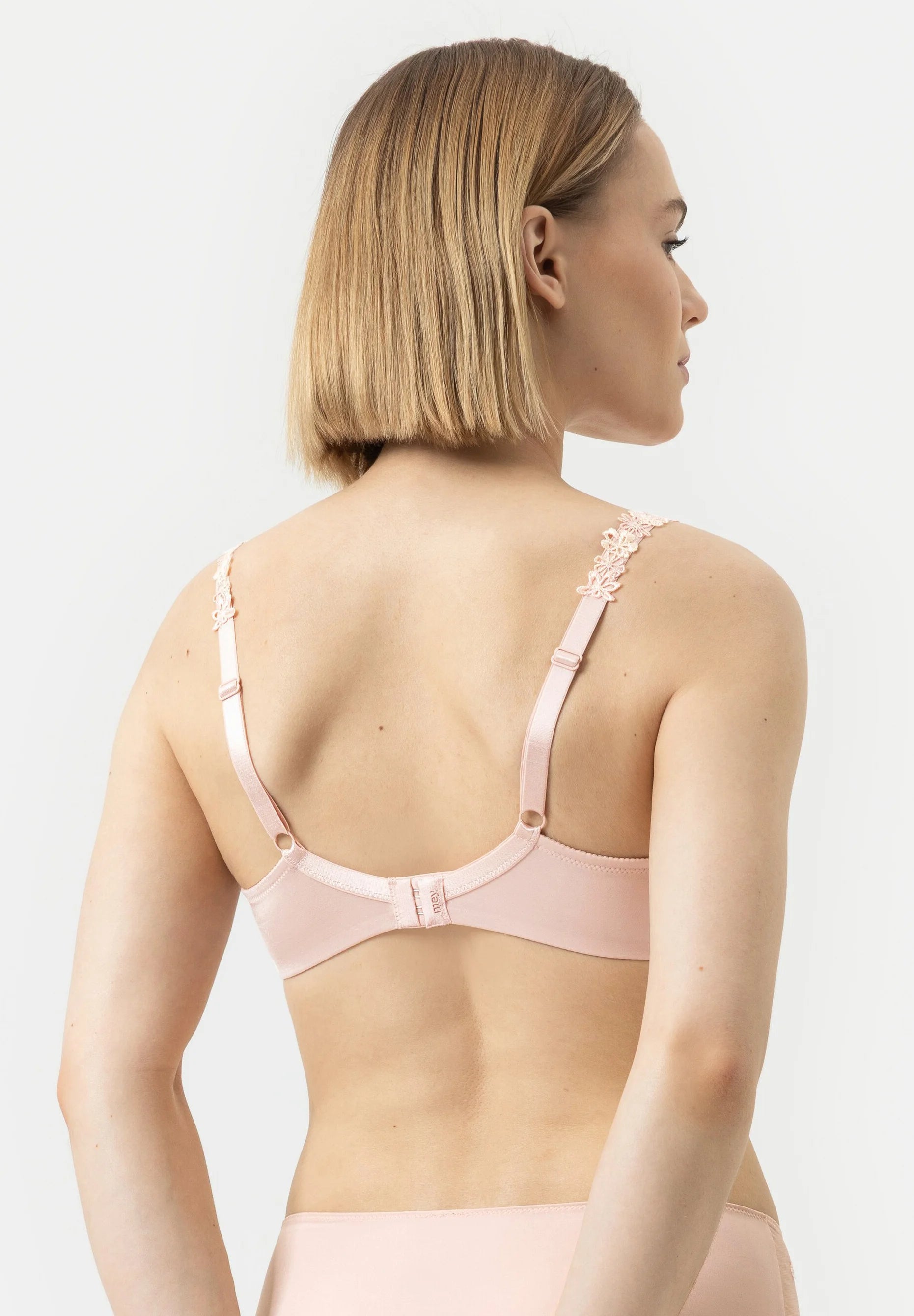 MEY Lace Underwire Bra – Blossom