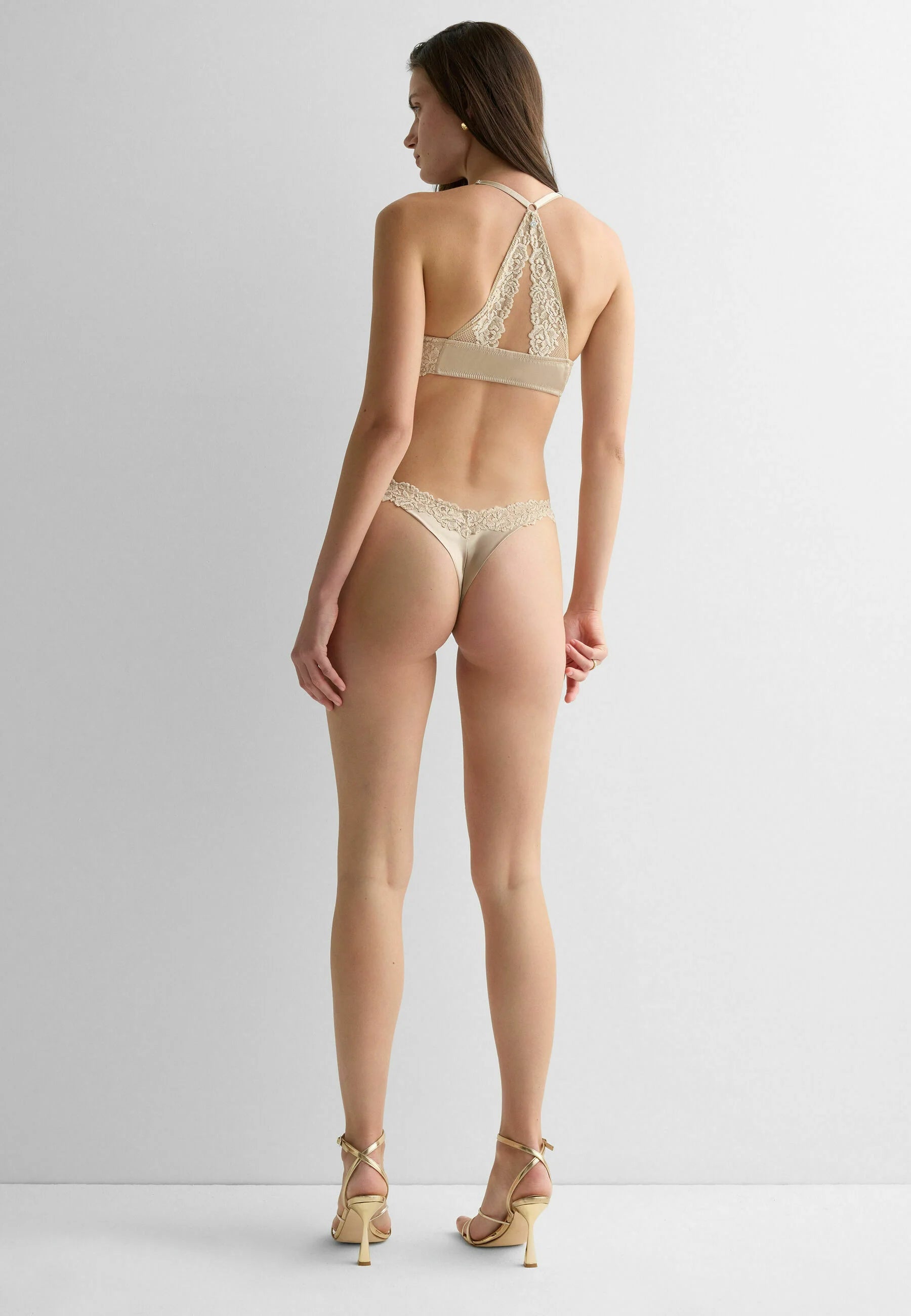 Stringi brazylijskie Intimissimi Flowers – beż