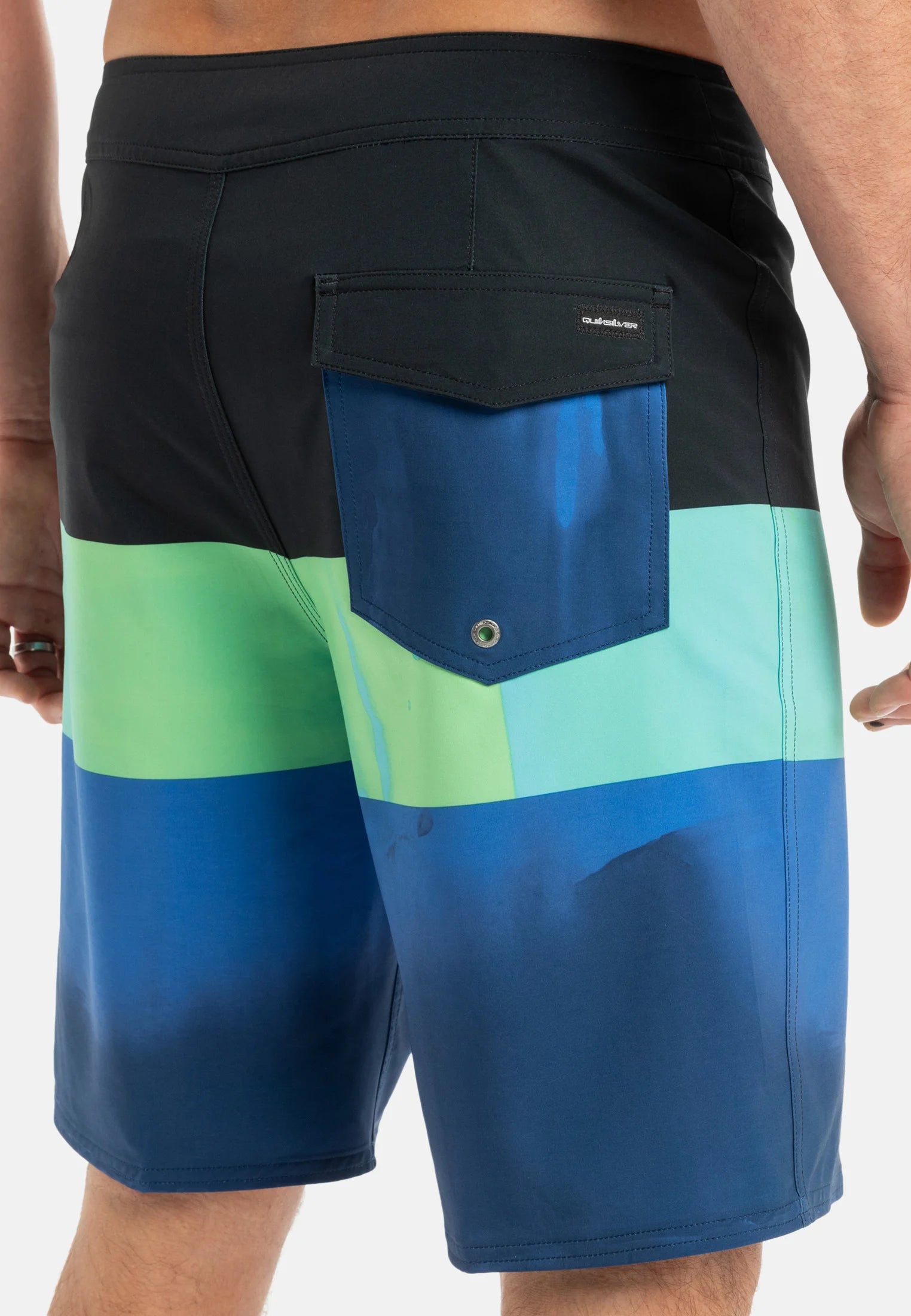Plavkové šortky Quiksilver Surf Board – modré