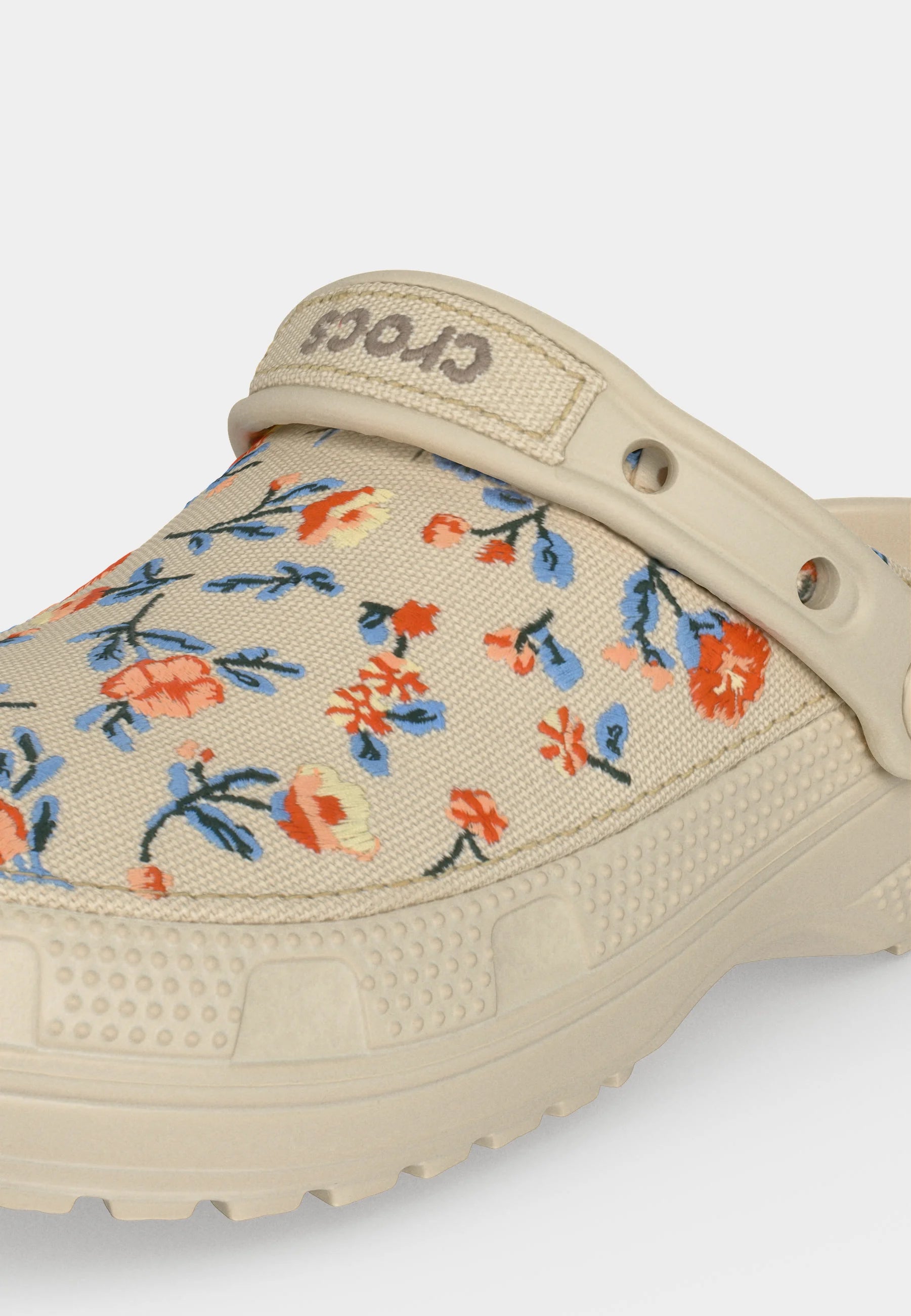 Mules unisexes florales Crocs Classic Crafted – Frappe