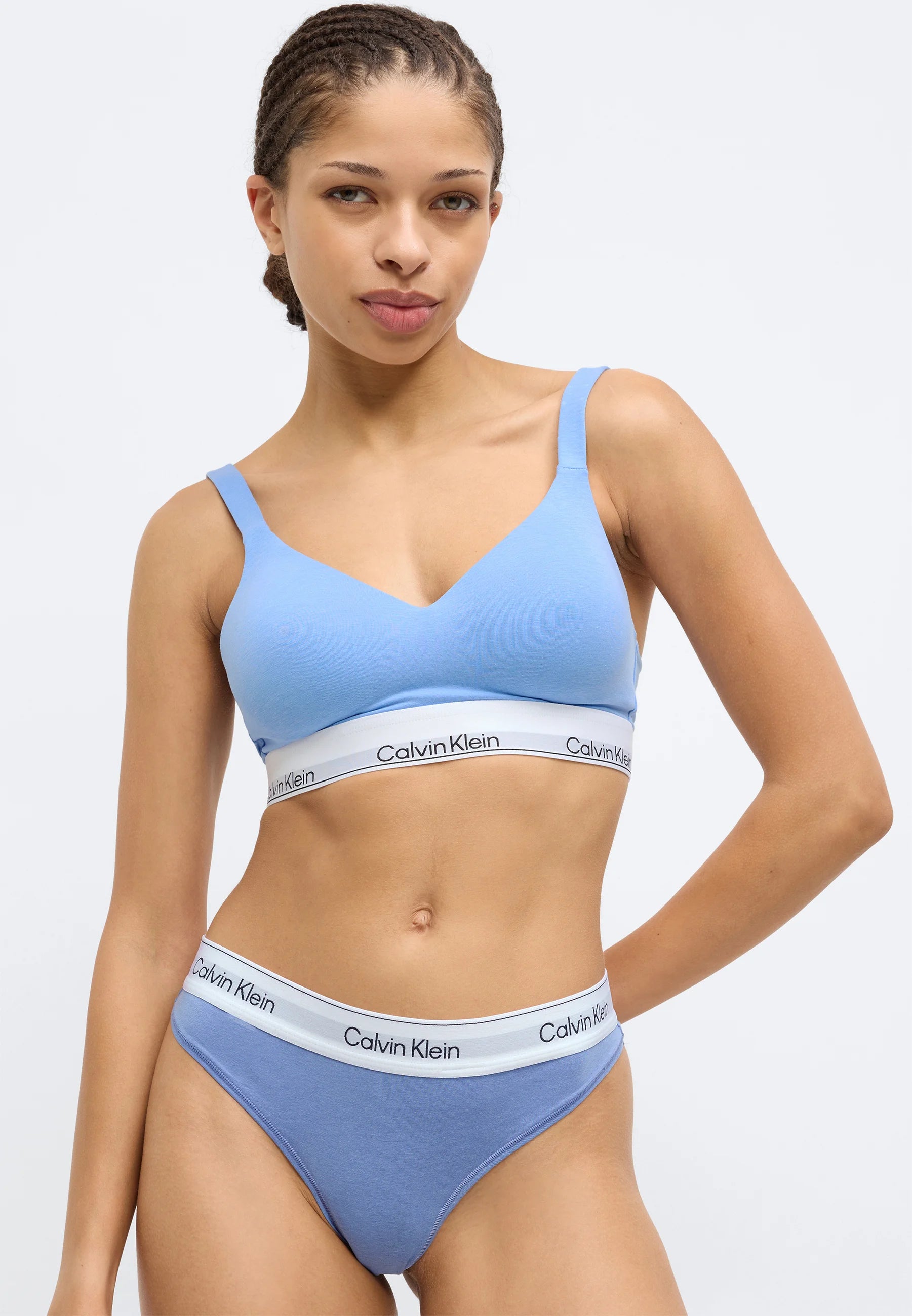 Calvin Klein 2-Pack Thongs – Black, Blue Tulip