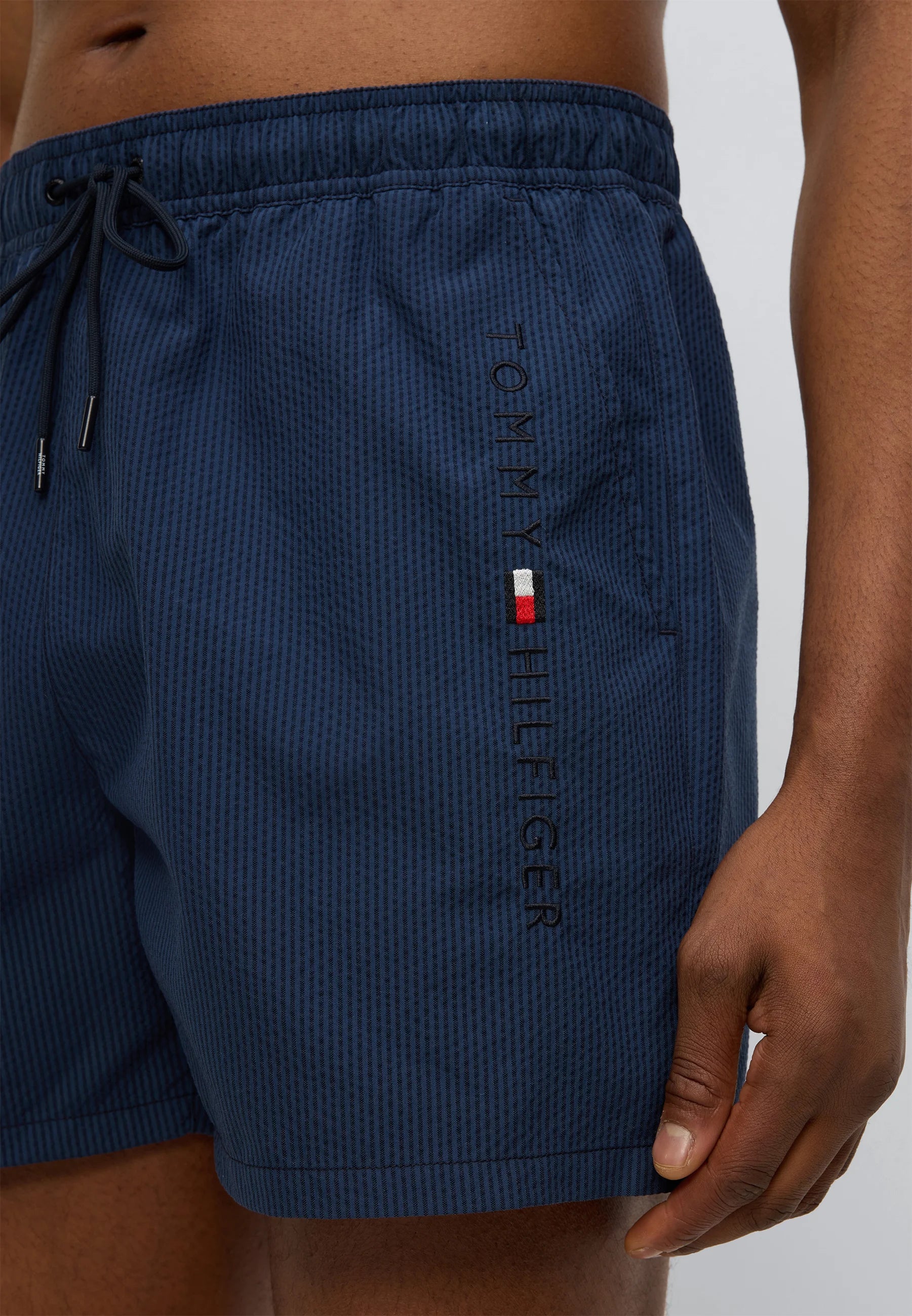 Short de bain Tommy Hilfiger Ithaca Stripe – Mer Égée, Ciel du désert