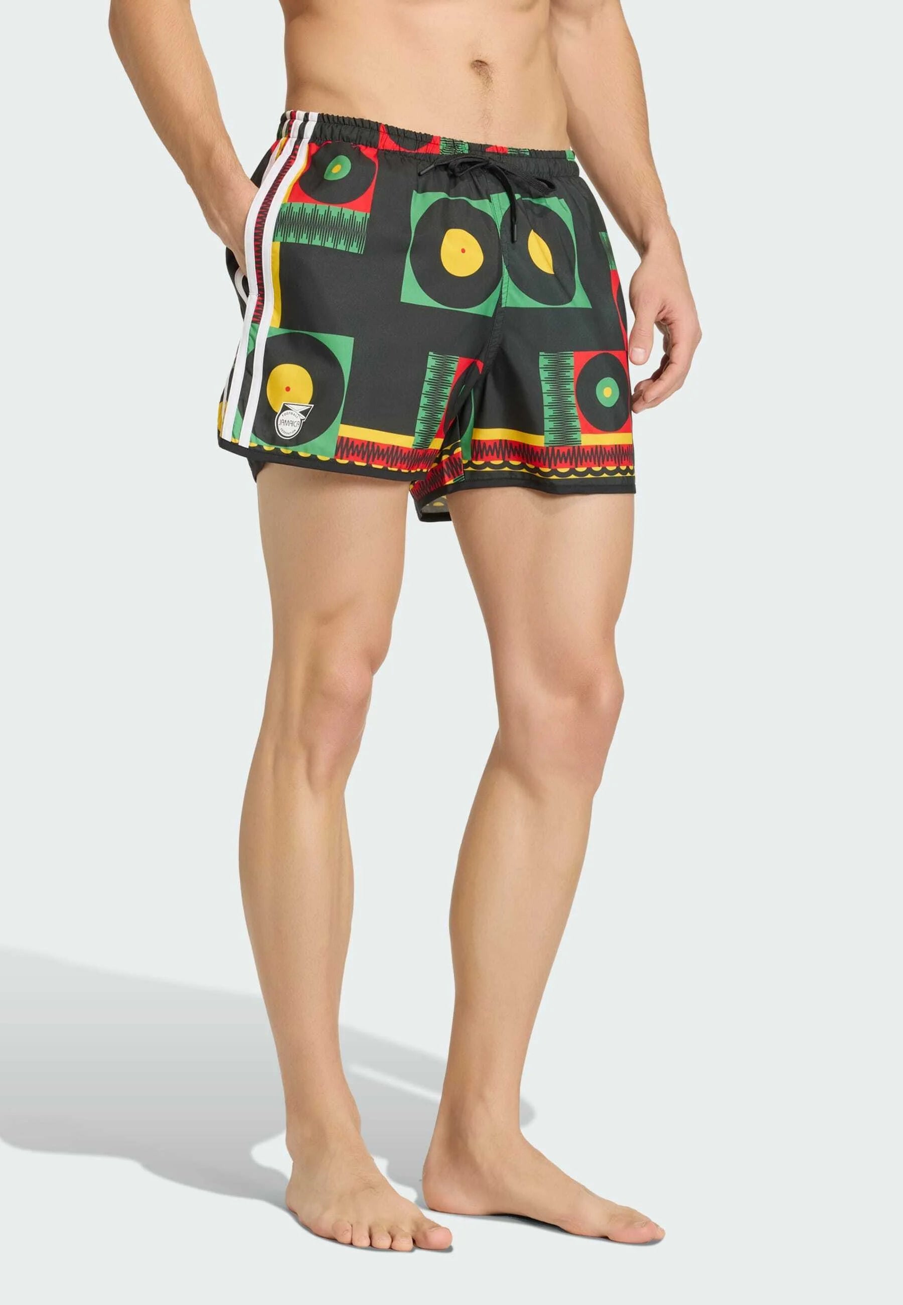 Short de bain Adidas Originals Jamaica 5 pouces – Vert vif, Noir, Blanc