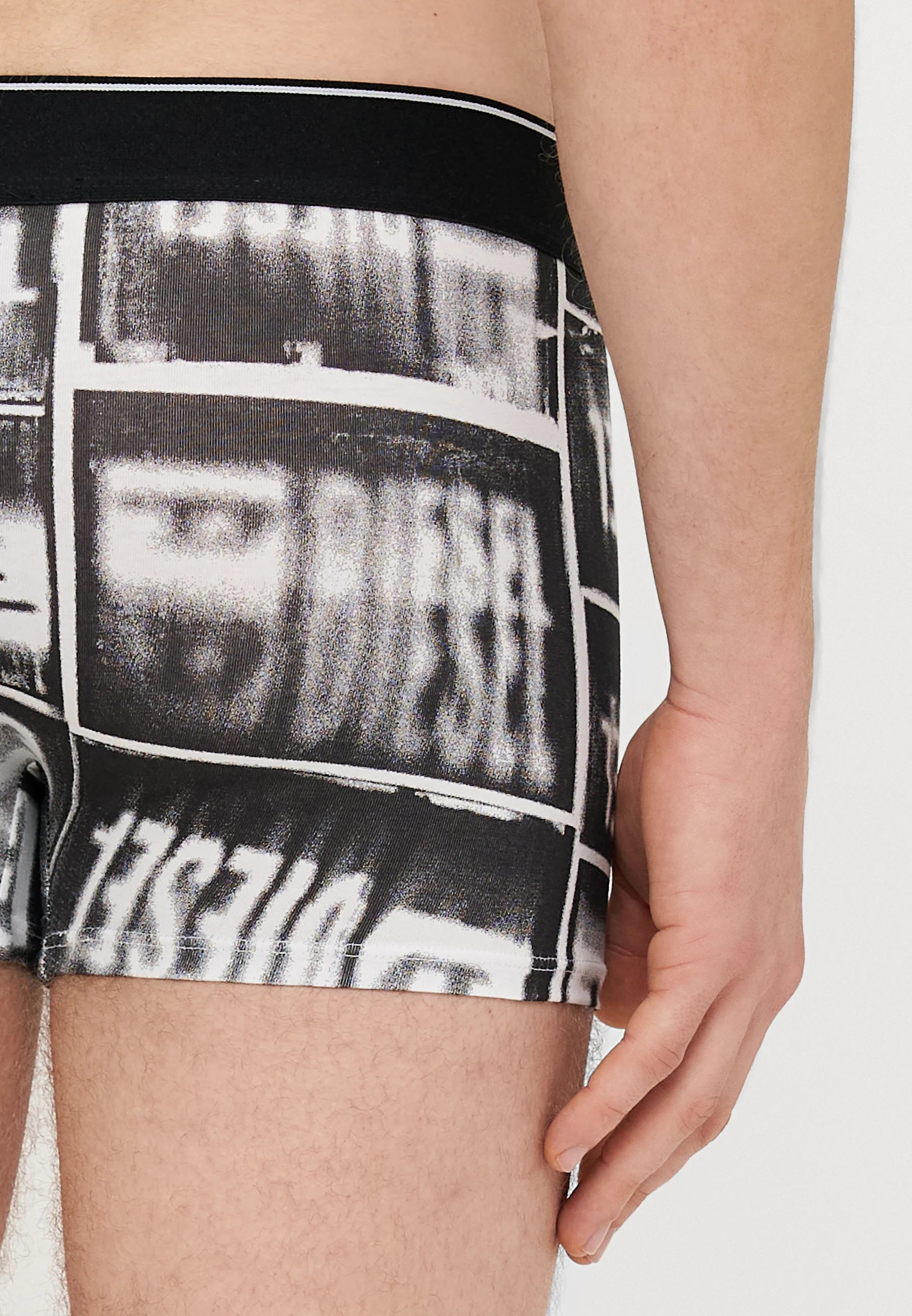 Diesel Damien D Box 3 Pack Trunks – E7322 Colour Set