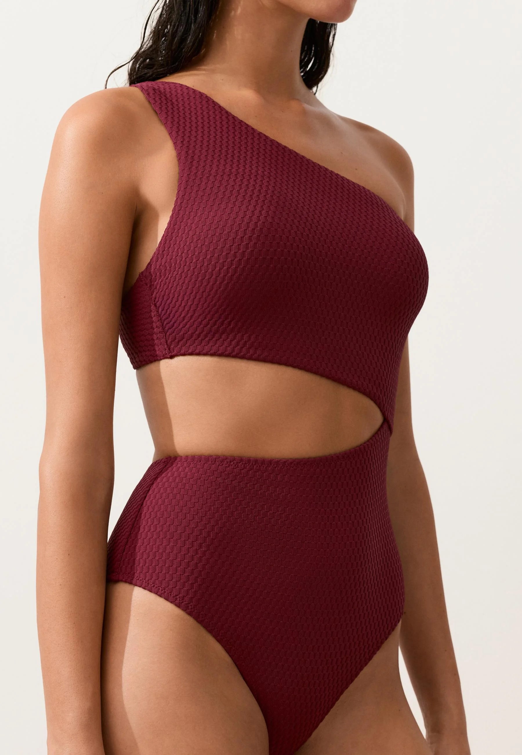 OYSHO Mini Check Jacquard Asymetrické Trikini plavky – Cherry