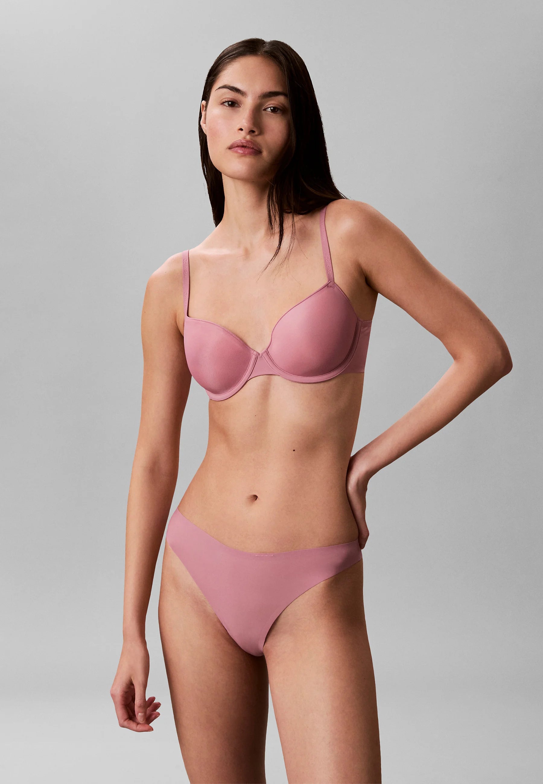 Calvin Klein Perfectly Fit Ultralight Thong – Soft Mauve