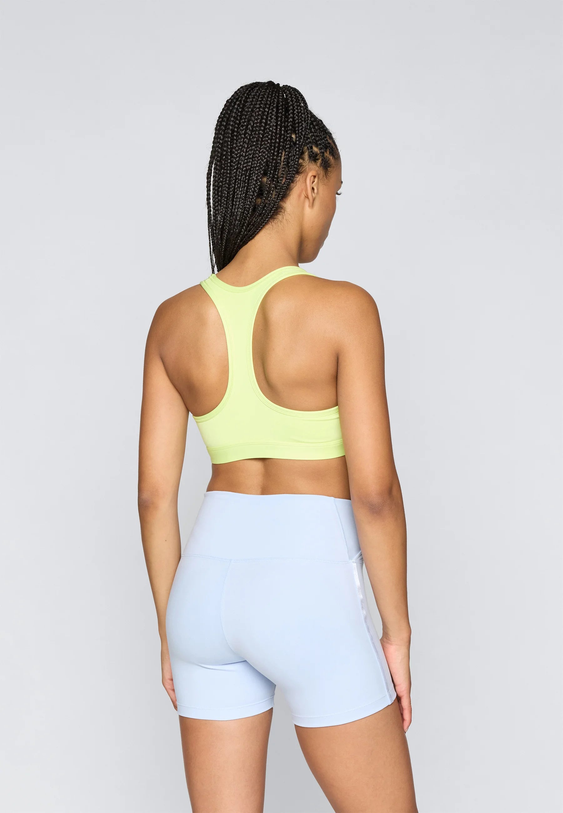 Nike Medium Support Sports Bra – Light Lemon Twist, White