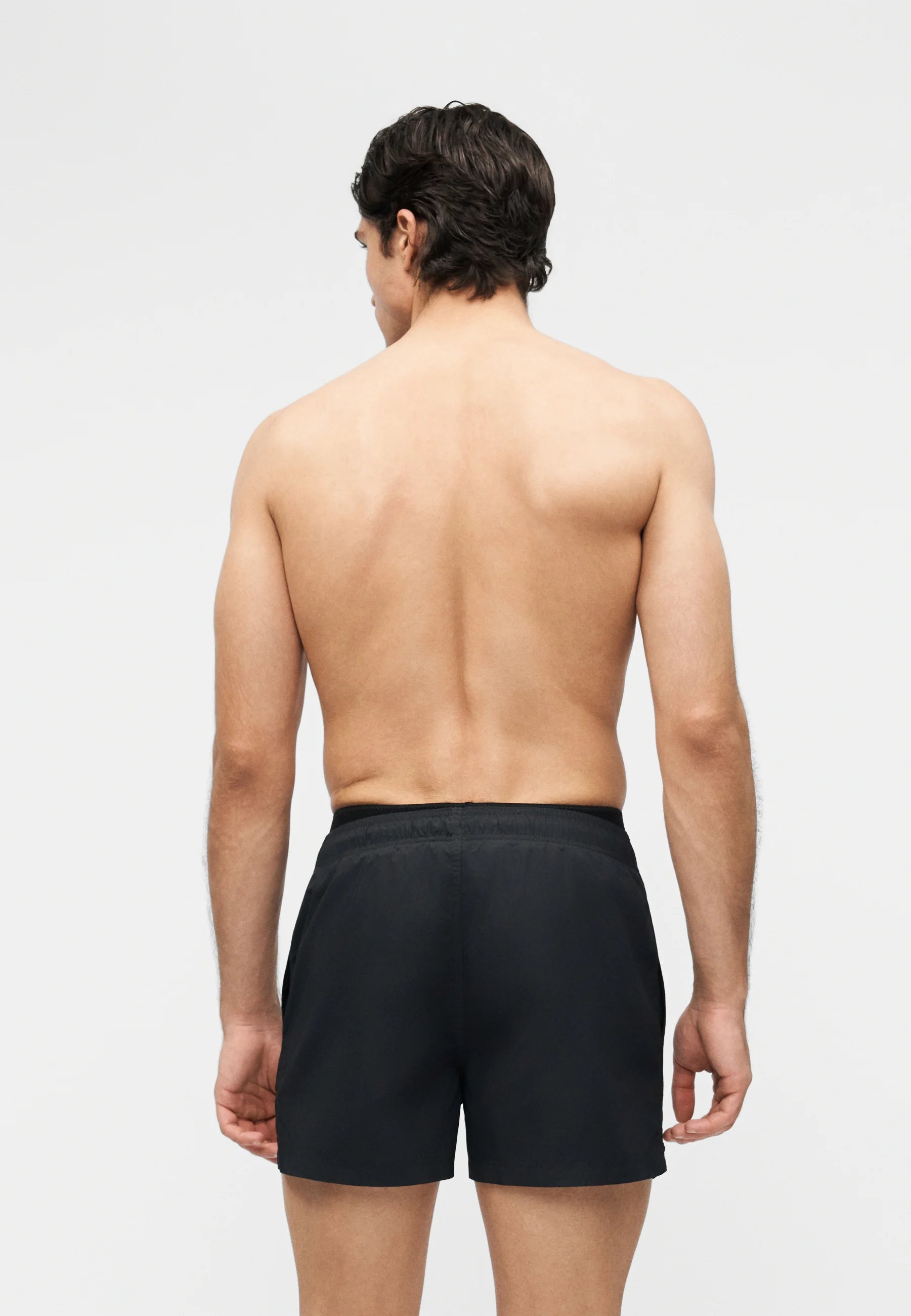 Plavecké šortky Emporio Armani EA7 Vodní sporty s elastickou páskou – černé