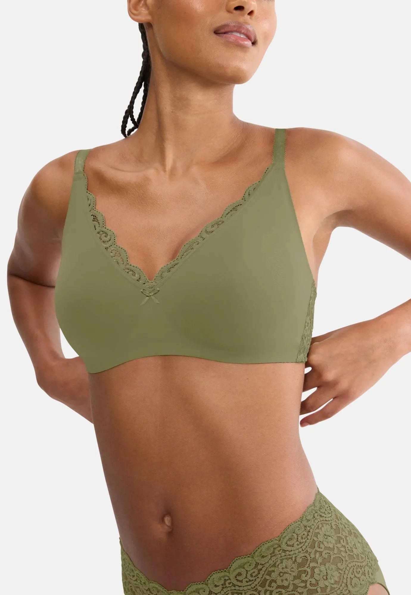 Triumph Amourette N01 T-Shirt Bra – Olive, Doré