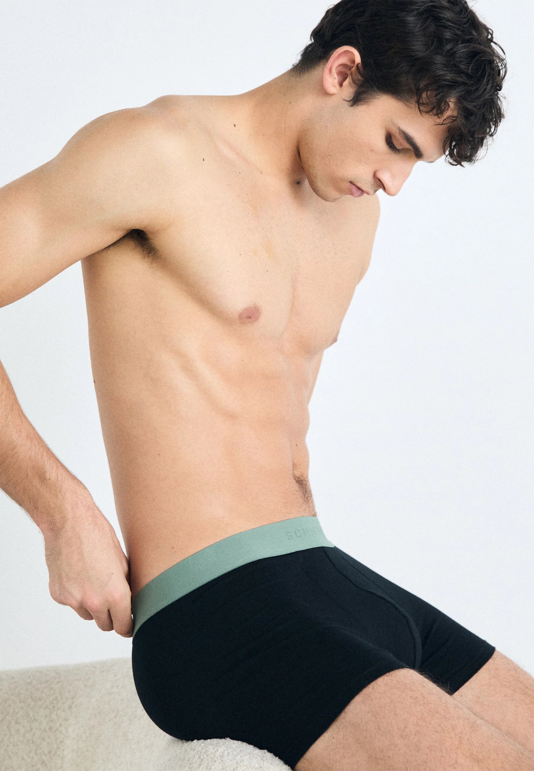 Schiesser Essential Cotton Trunks 3 Pack – tmavě zelená, modrá, černá