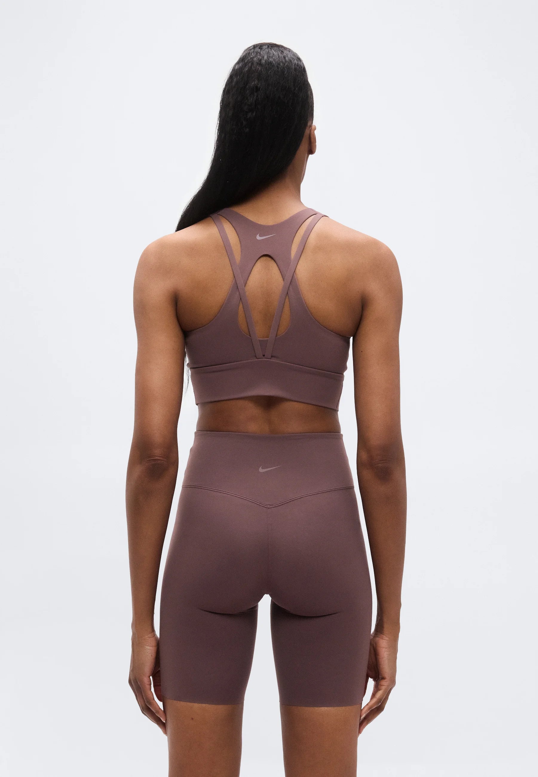 Nike Performance Zenvy Light Support-BH – Tattoo, Weiß
