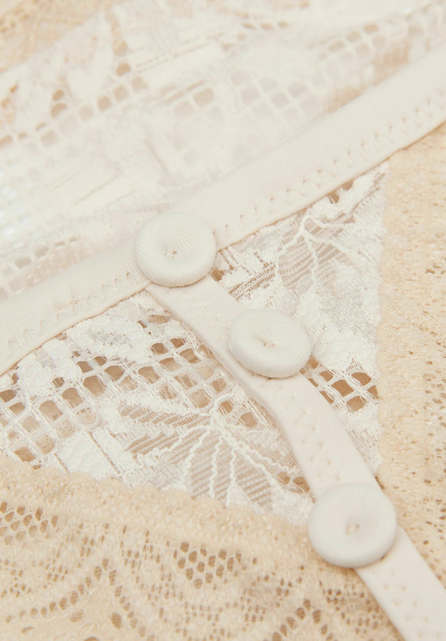 String Intimissimi Midsummer Dream – Beige