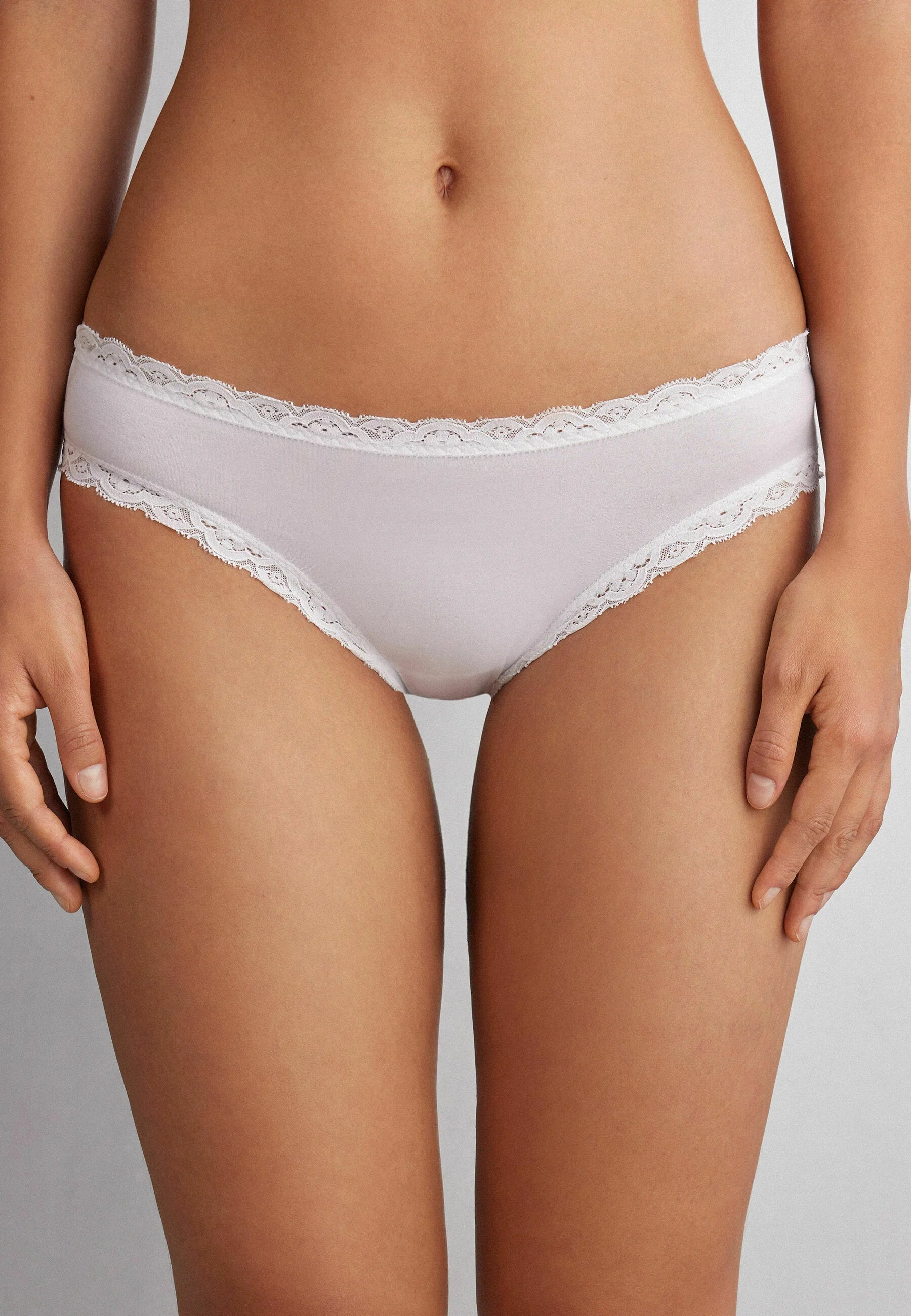 Intimissimi Slip Taille Moyenne – Blanc