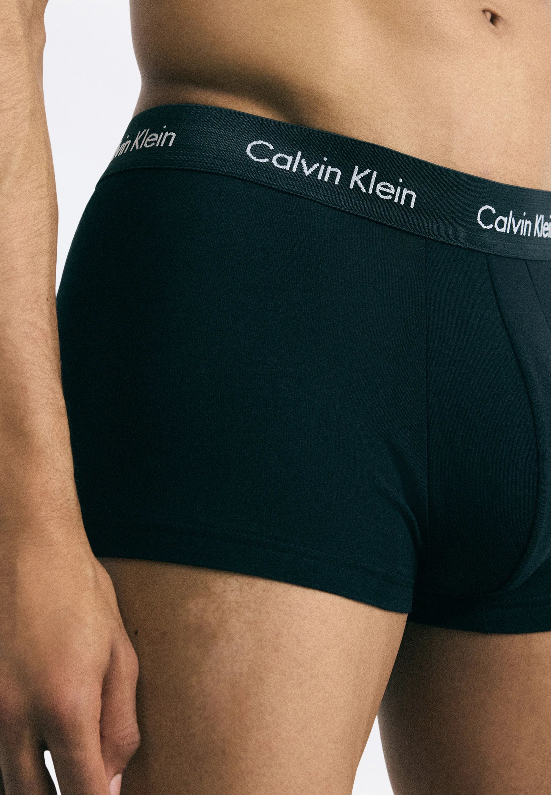 Calvin Klein Cotton Stretch Trunks – 3er-Pack – Schwarz, Weiß, Blue Shadow