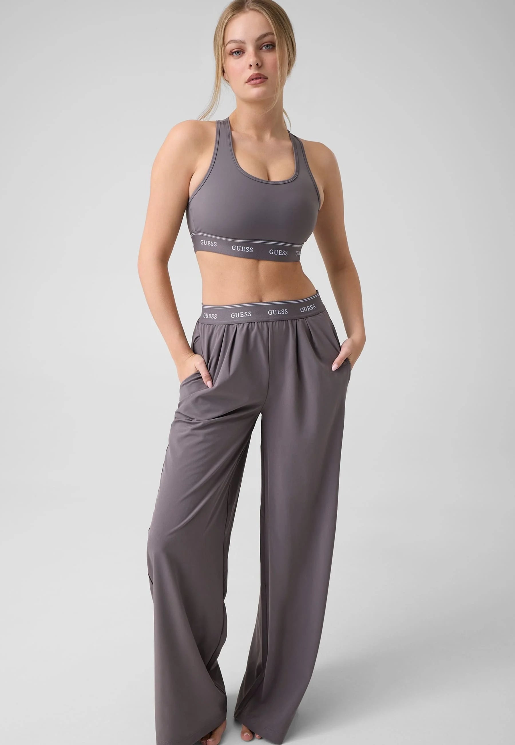 Soutien-gorge souple Guess Logo Bustier - Gris foncé