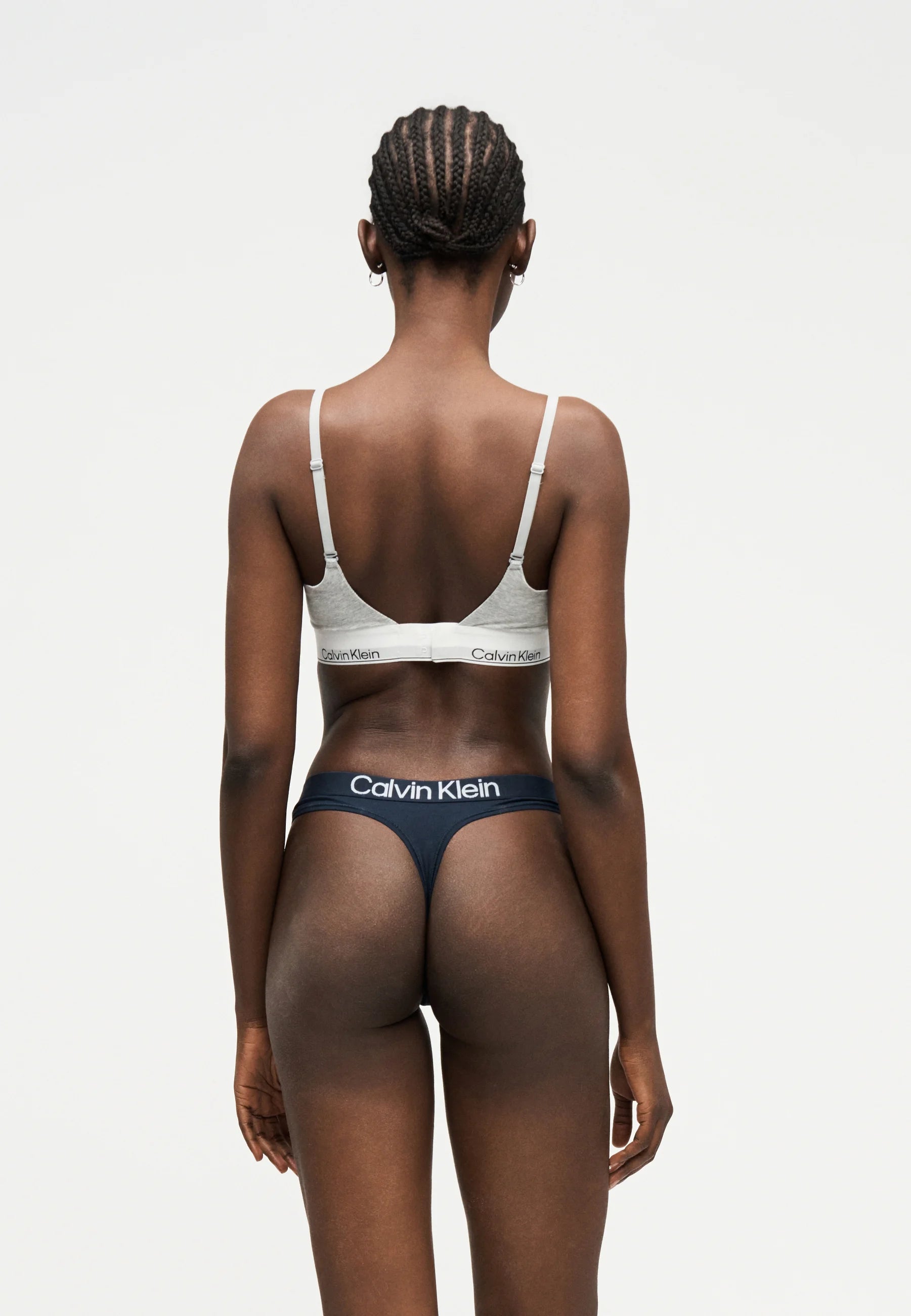 Calvin Klein Extra Soft 5-Pack Thongs – Shoreline, White, Grey, Blue