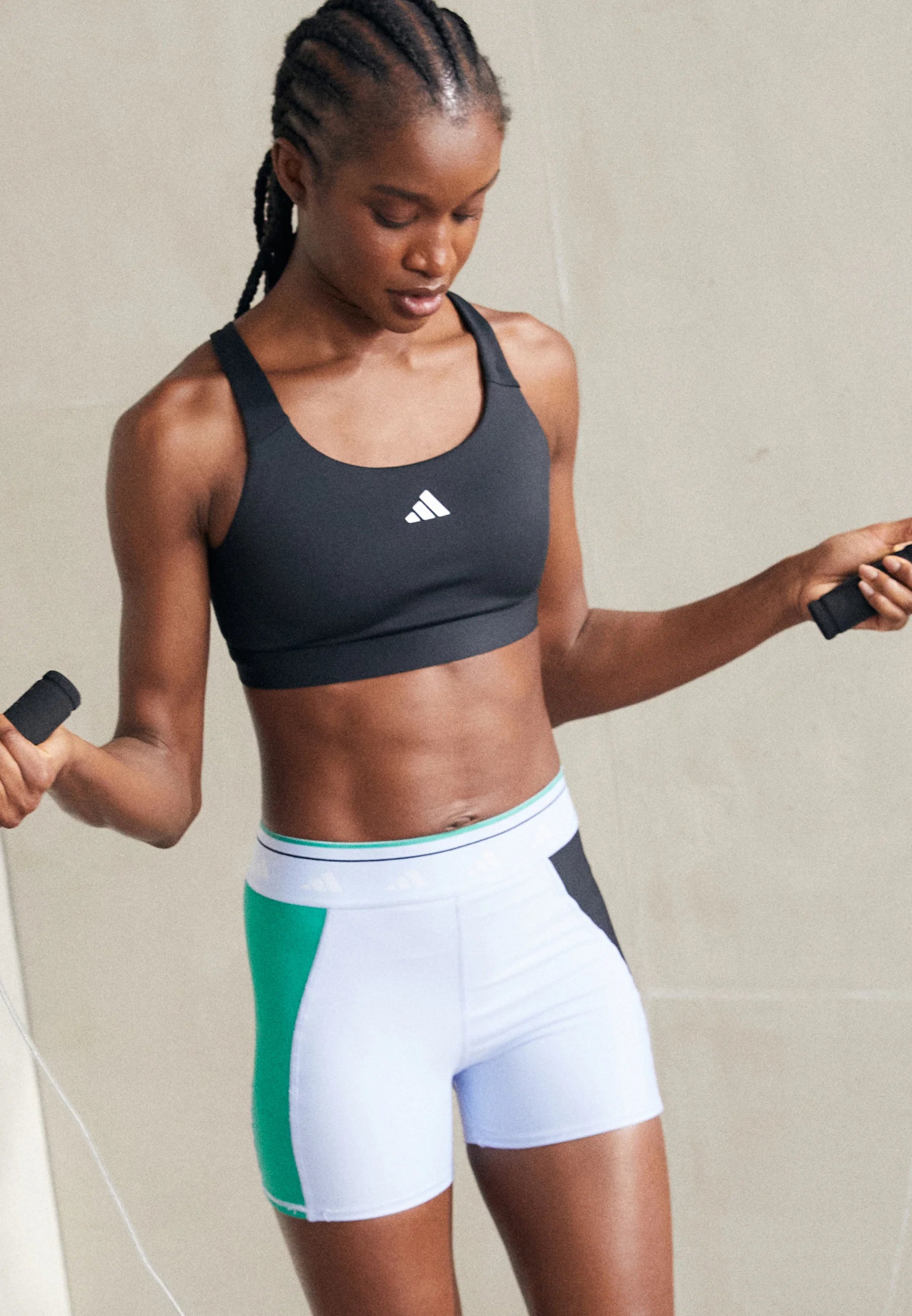 Podprsenka Adidas Performance High Support – černá