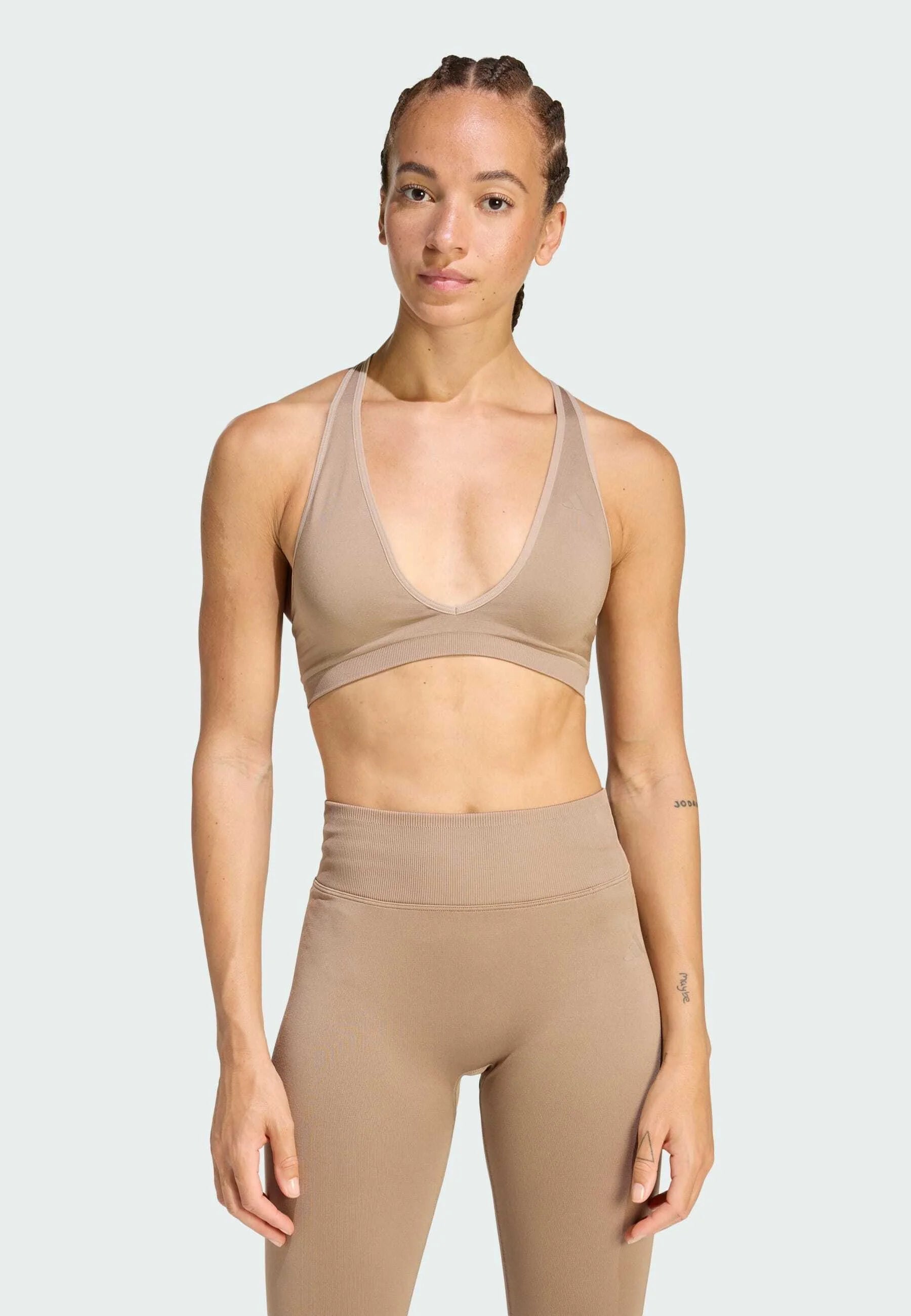 Adidas Performance WE Scrun LS Light Support Sport-BH – Kreidebraun