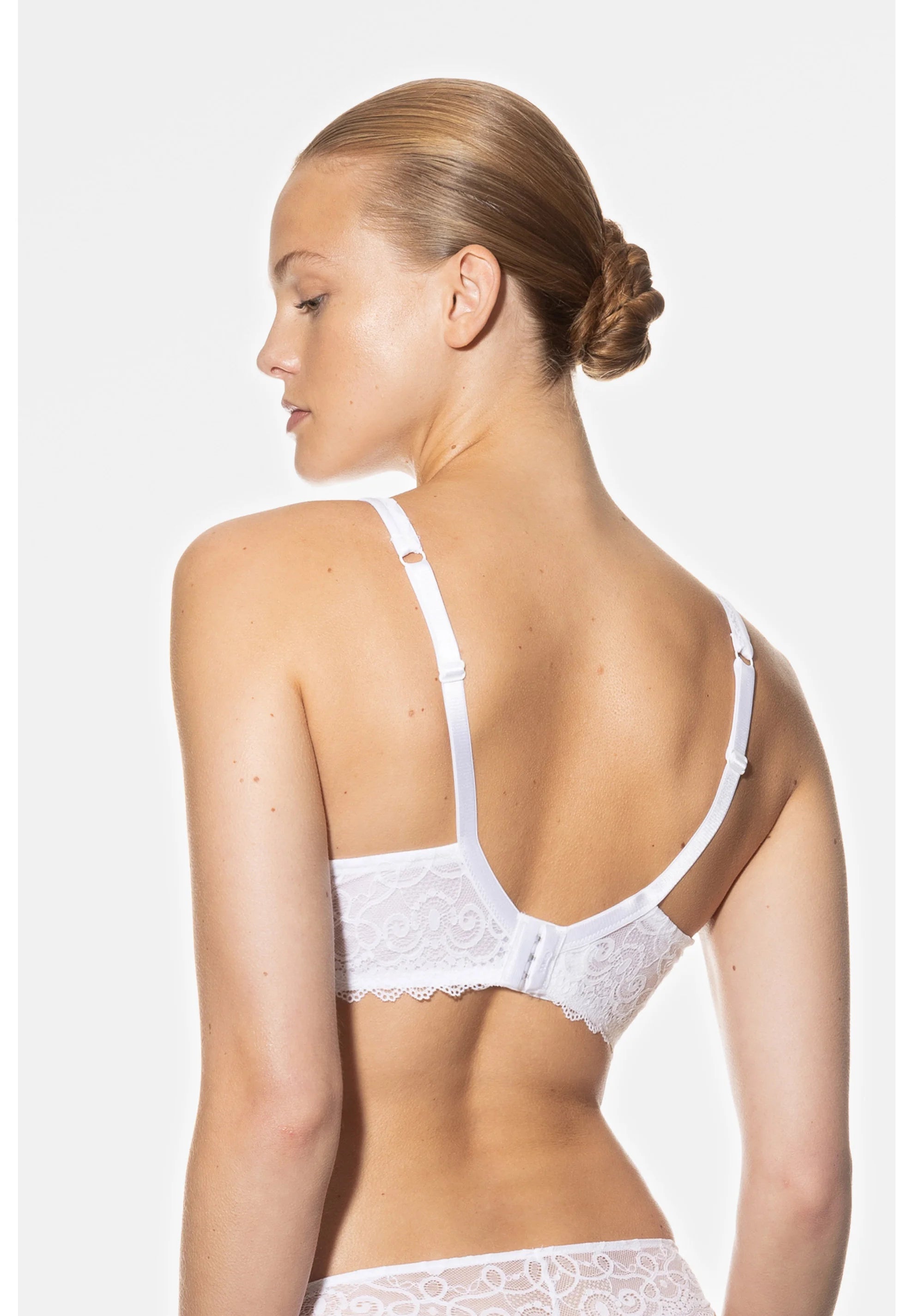 Reggiseno con ferretto in pizzo MEY - Bianco
