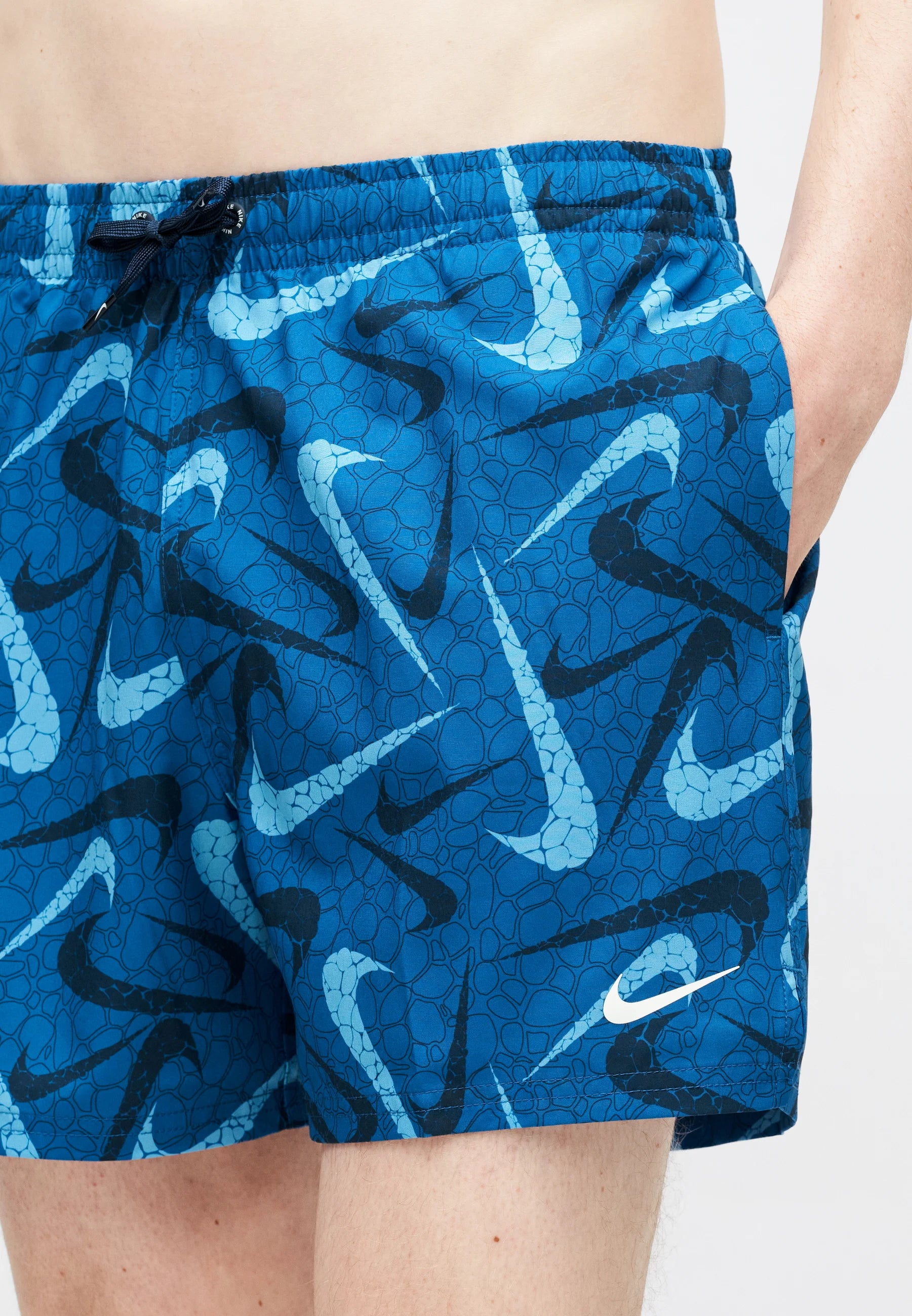 Nike Swim Breaker Print Volley Badeshorts – Mitternachtsmarine