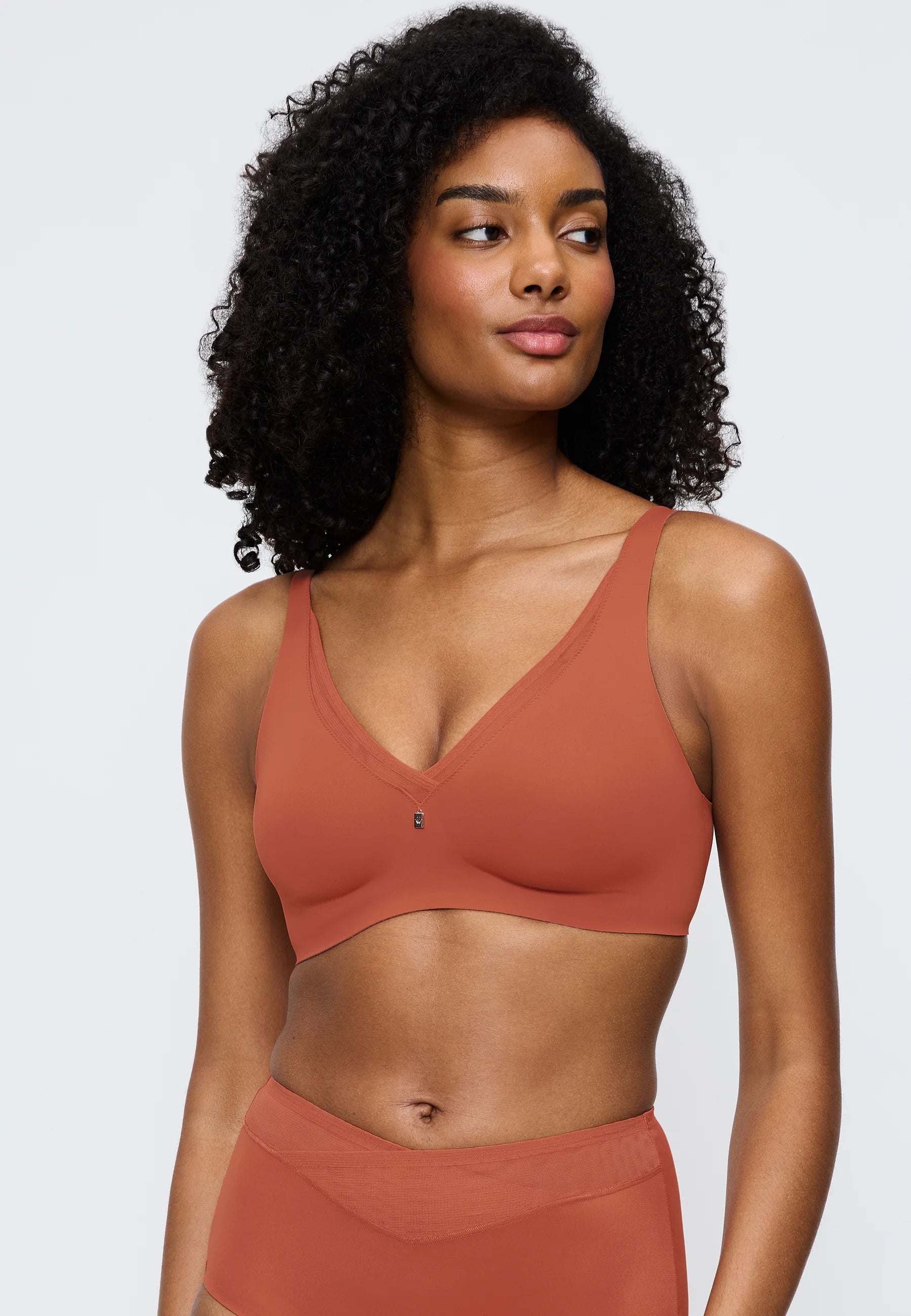 Triumph True Shape Sensation Minimizer Soft Bra – Desert Sunset
