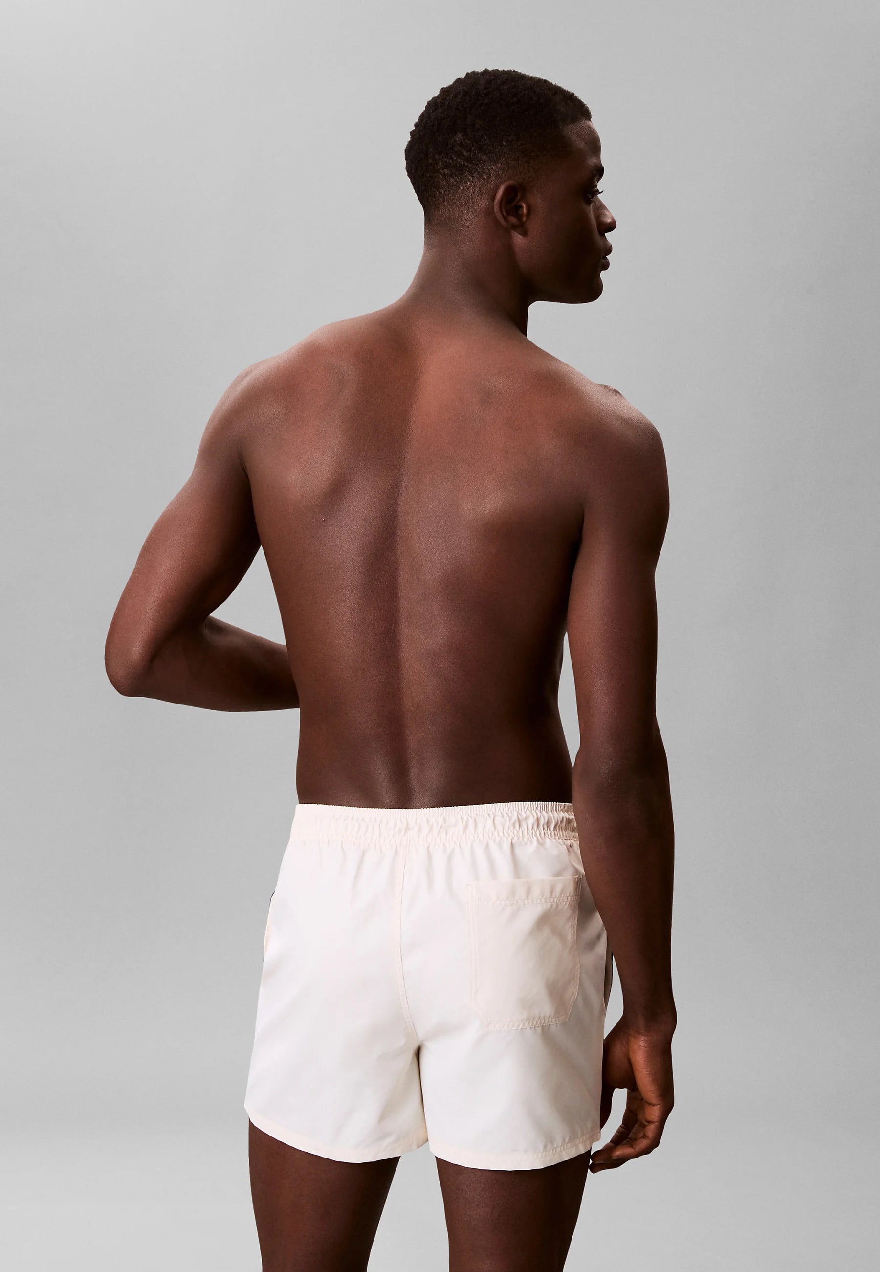 Calvin Klein Kordelzug Icon Badeshorts – Antikweiß