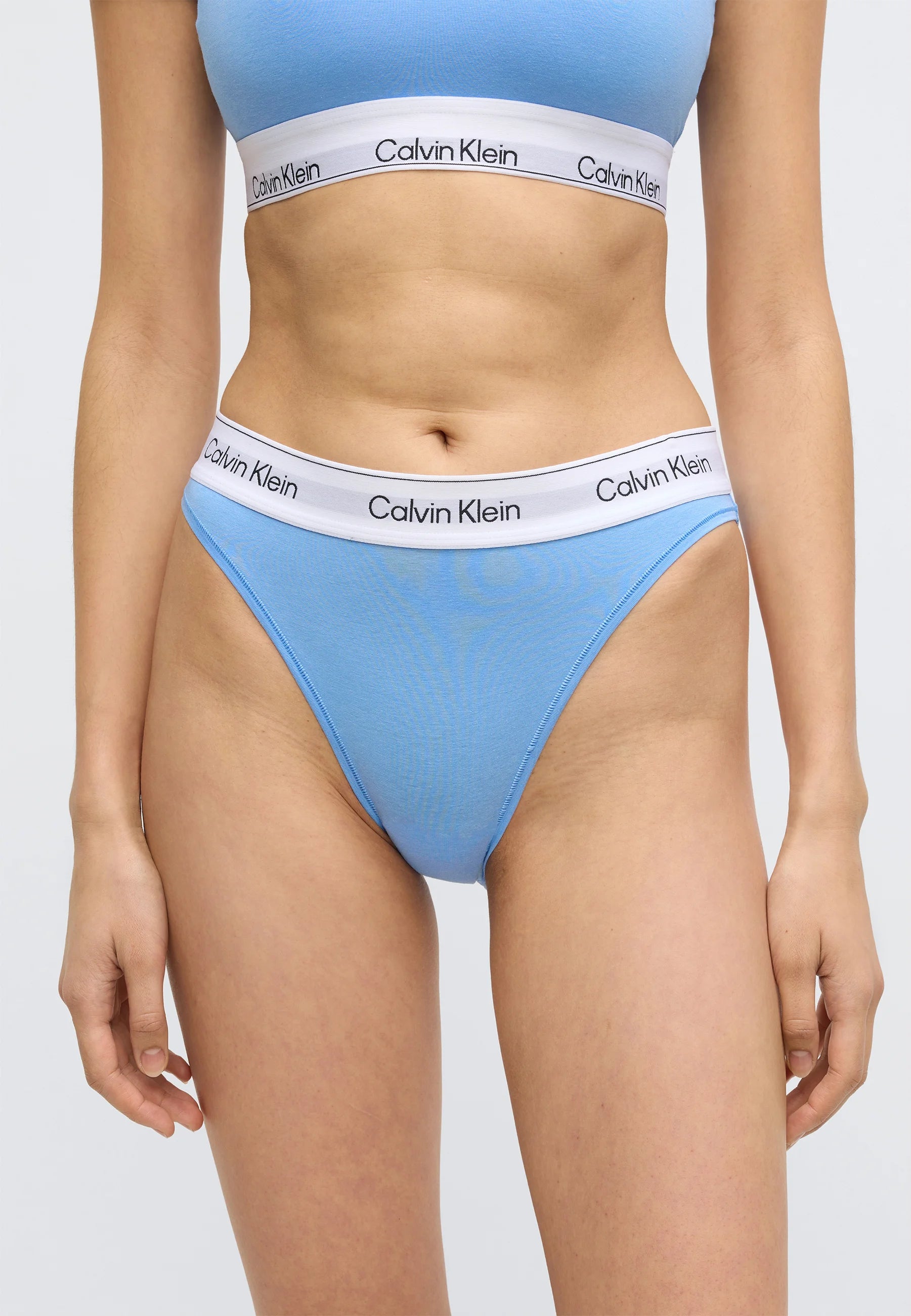 Slip Calvin Klein – Descente Bleue