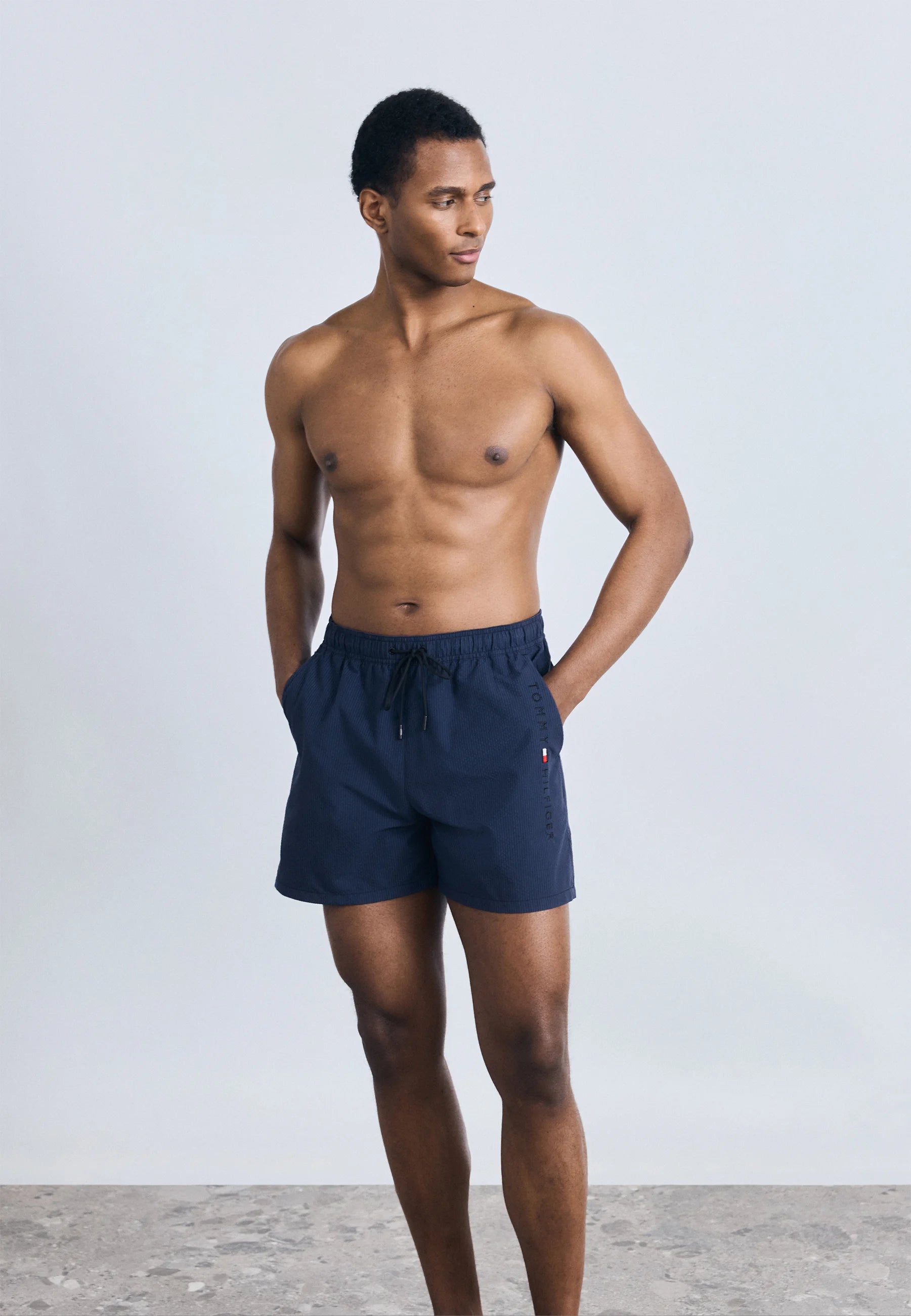 Short de bain Tommy Hilfiger Ithaca Stripe – Mer Égée, Ciel du désert