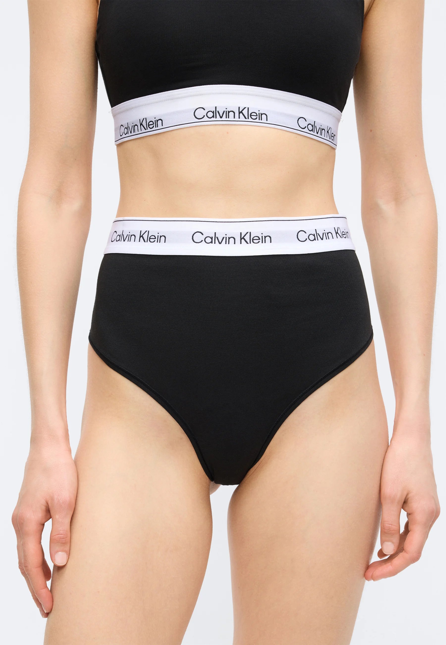 String Calvin Klein Icon Shapewear – Noir