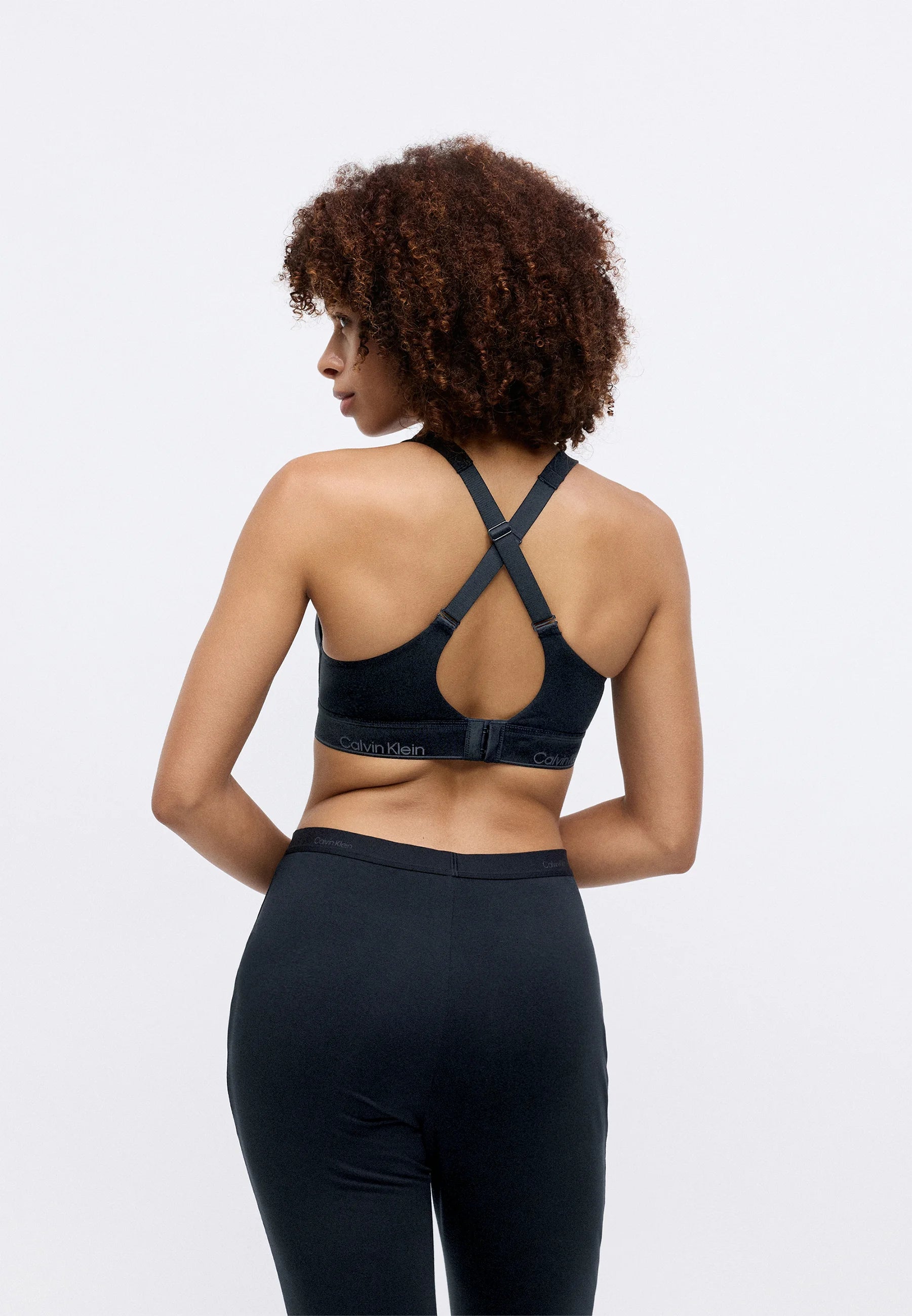 Calvin Klein Lift Bralette Multiway podprsenka bez ramínek – černá