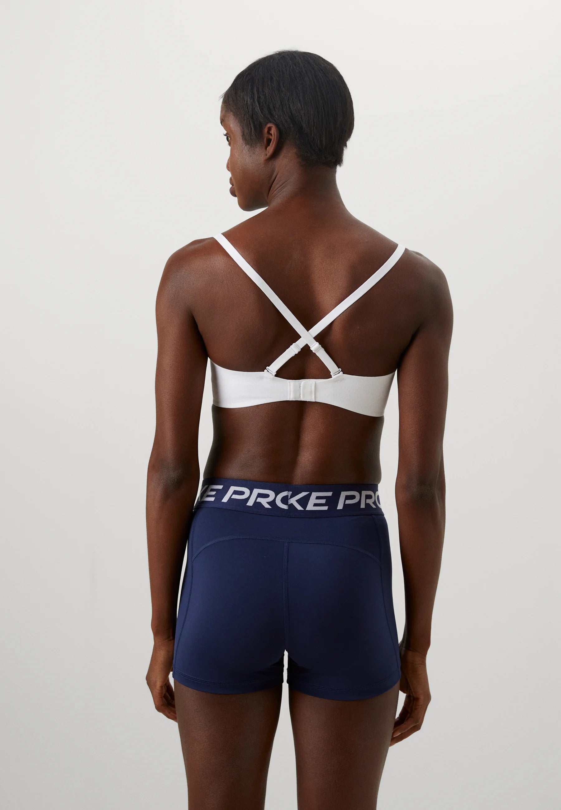 Nike Performance Alate Minimalist Light Support Bra – White, Cool Grey