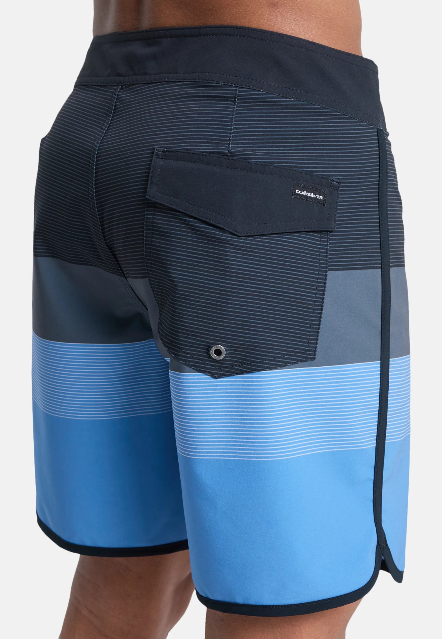 Plavkové šortky Quiksilver Surf Scallop 18 – modré