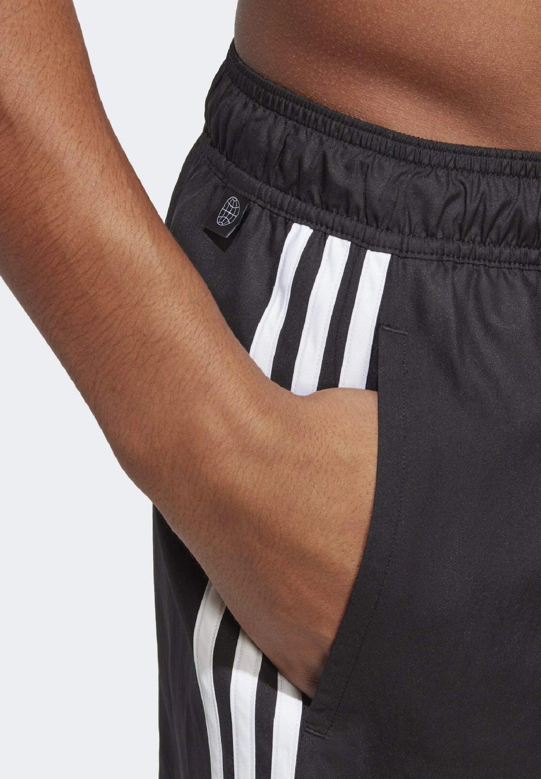 Adidas 3 Stripes Short de bain classique très court – Noir, Blanc