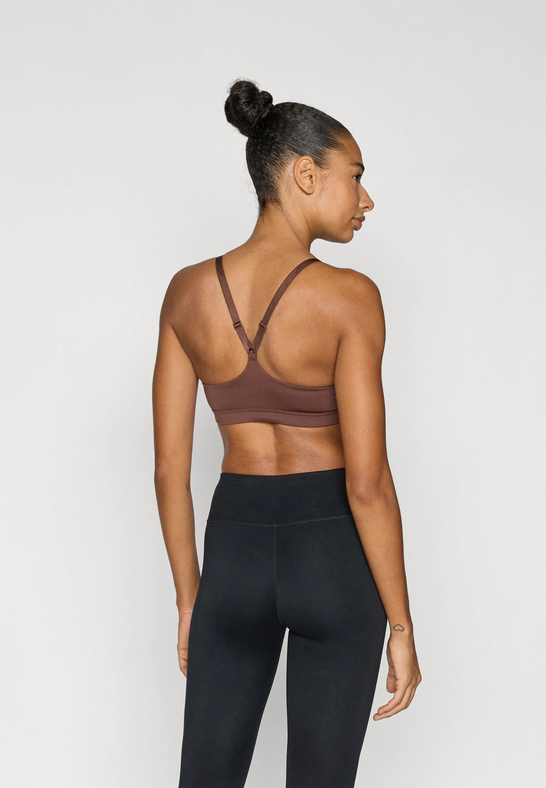 Soutien-gorge Nike Performance Indy GLS Light Support - Chocolat