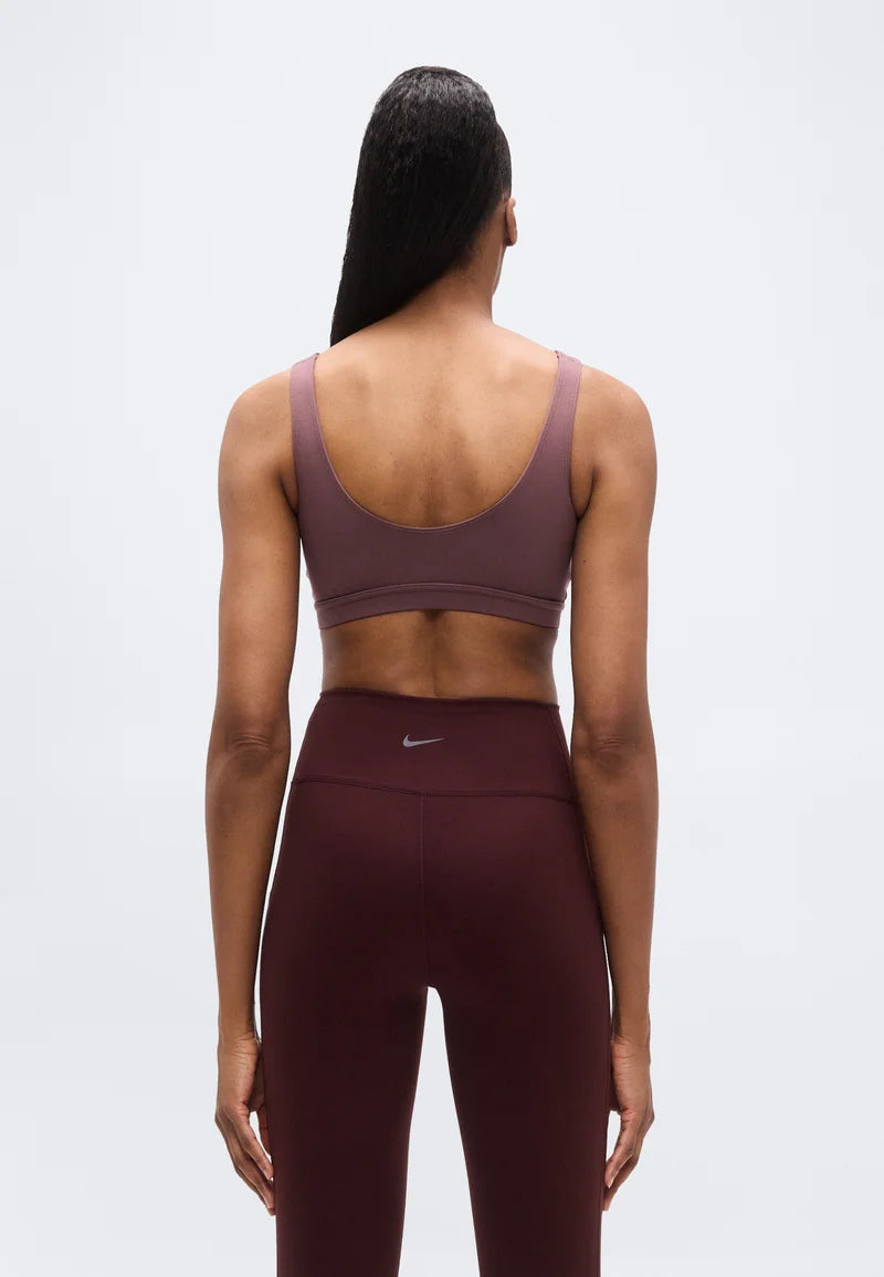 Nike Performance Bra Capsule Light Support Bra – tetování, bílá