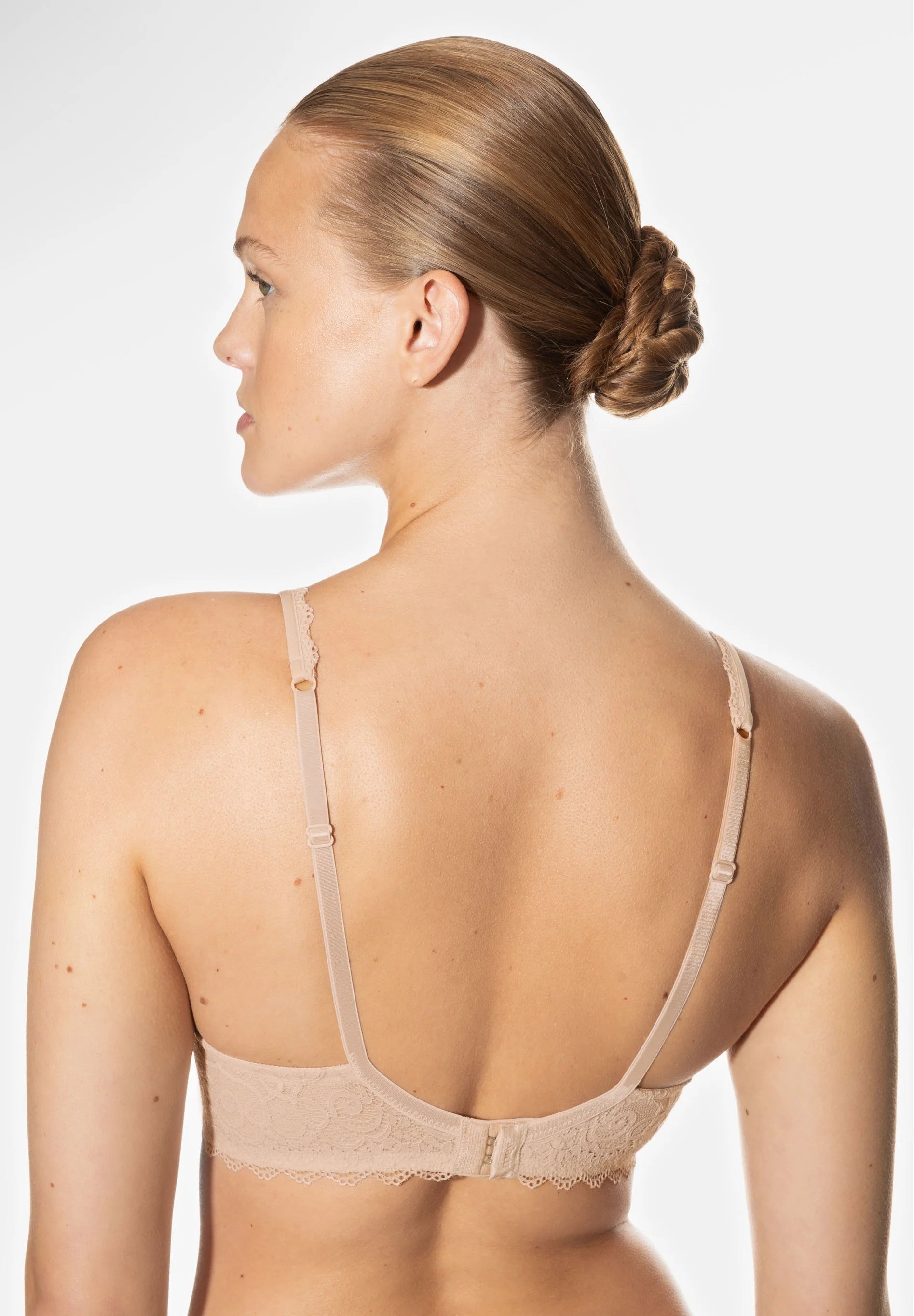 MEY Lace Underwire Bra – Baileys