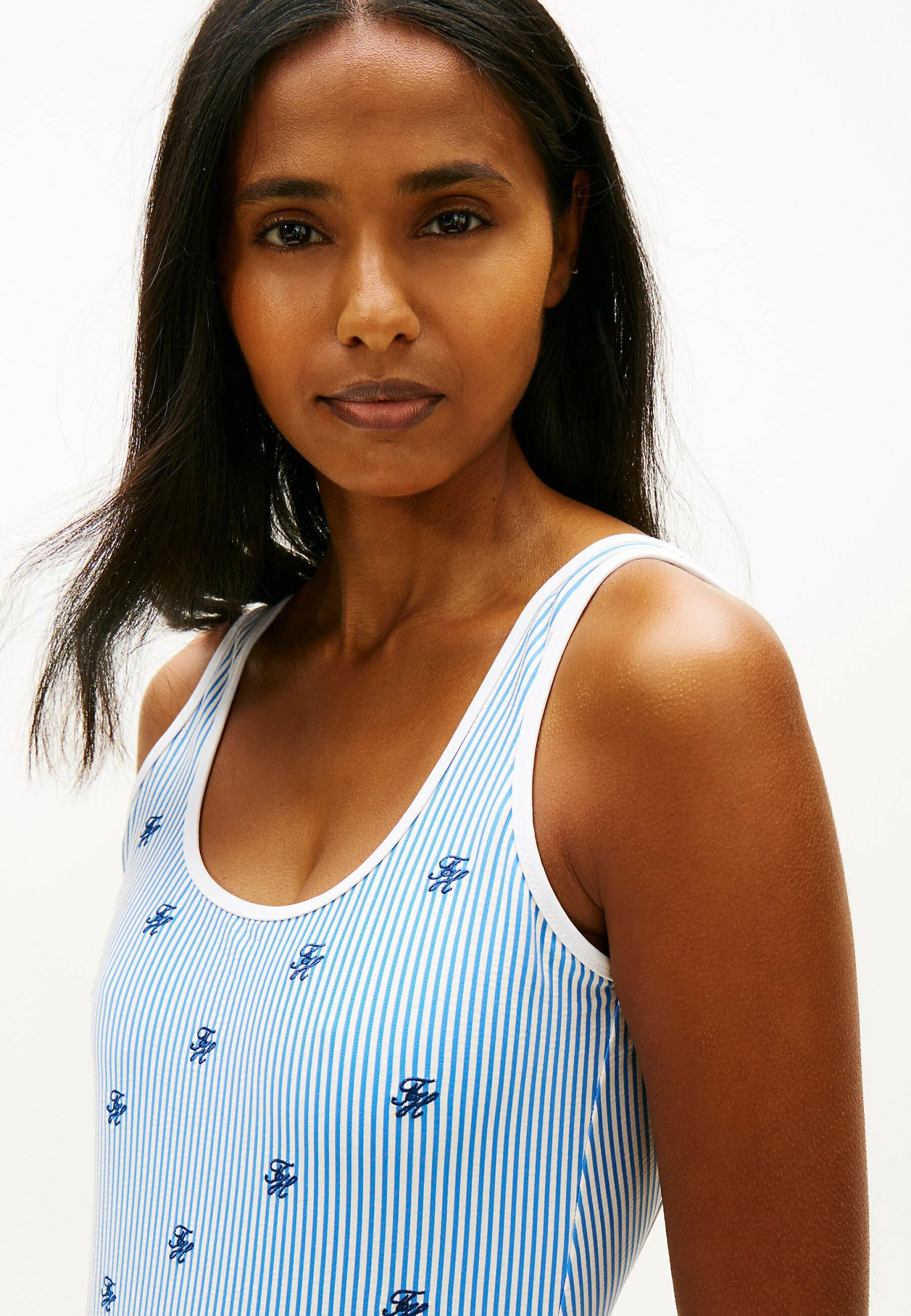 Maillot de bain Tommy Hilfiger avec logo brodé – Ithaca Scr Blue, Spell White