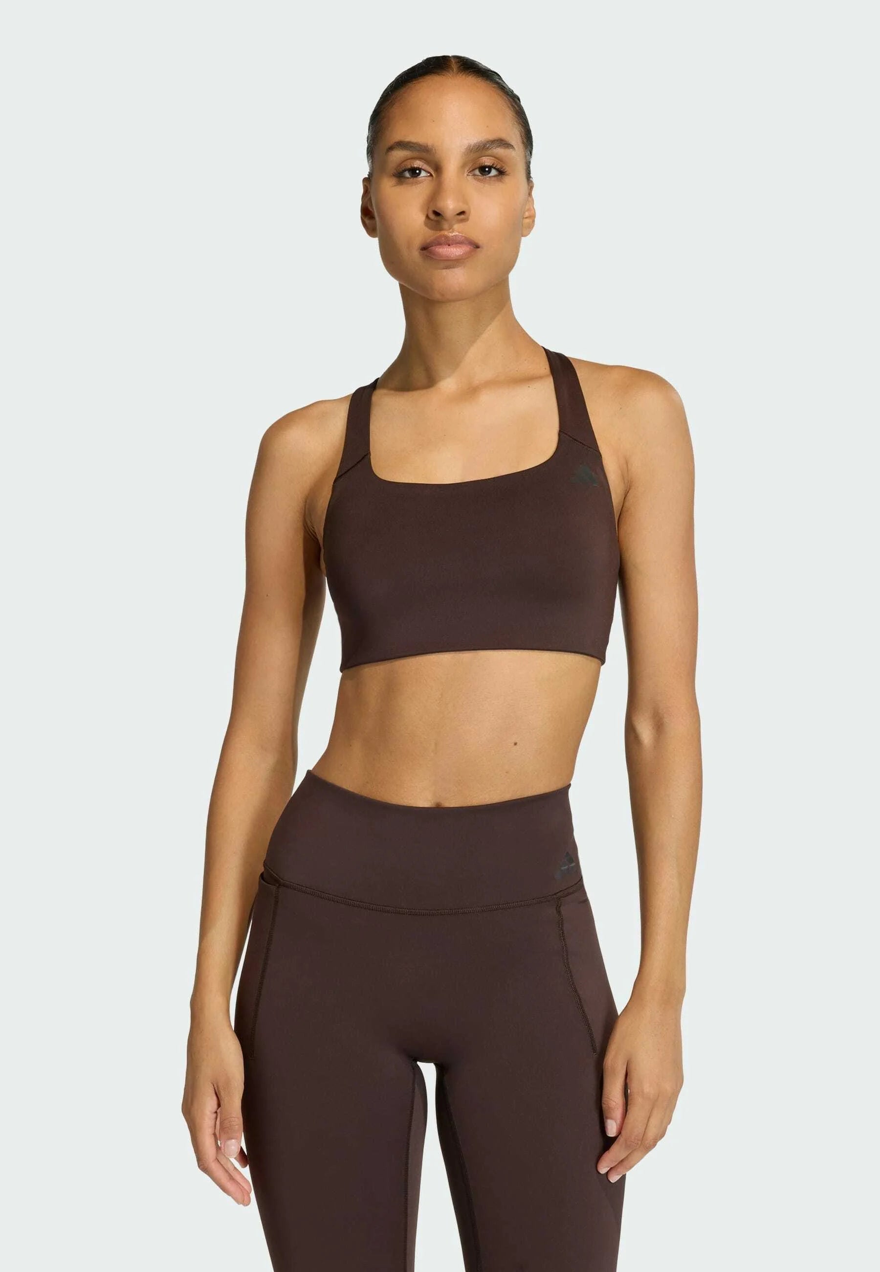 Podprsenka Adidas Performance Optime Workout Medium Support – Aurora Coffee