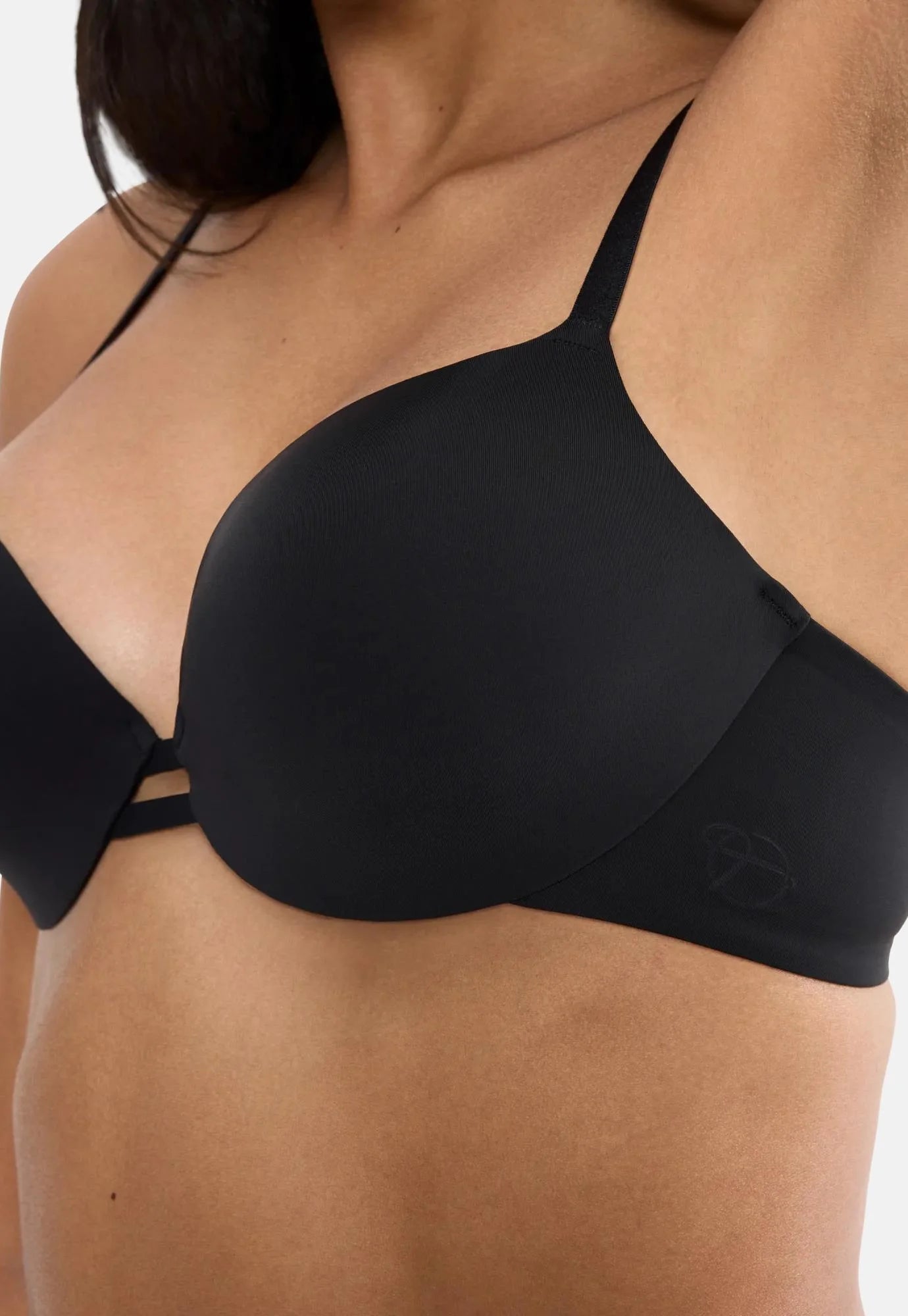 Triumph Body Make-Up Illusion T-Shirt Bra – Black