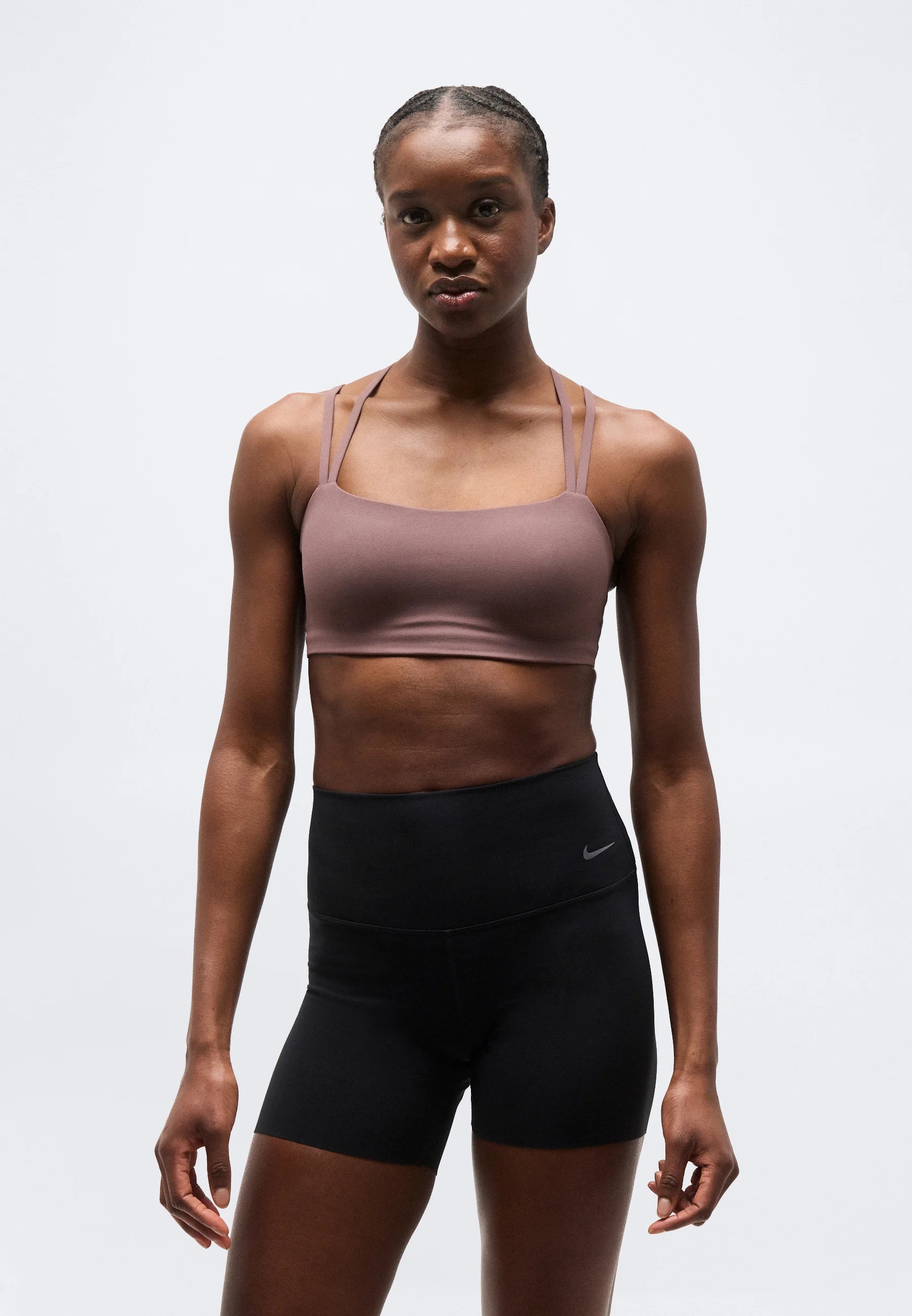 Nike Performance Zenvy Strappy Light Support Soutien-gorge – Tatouage, Blanc