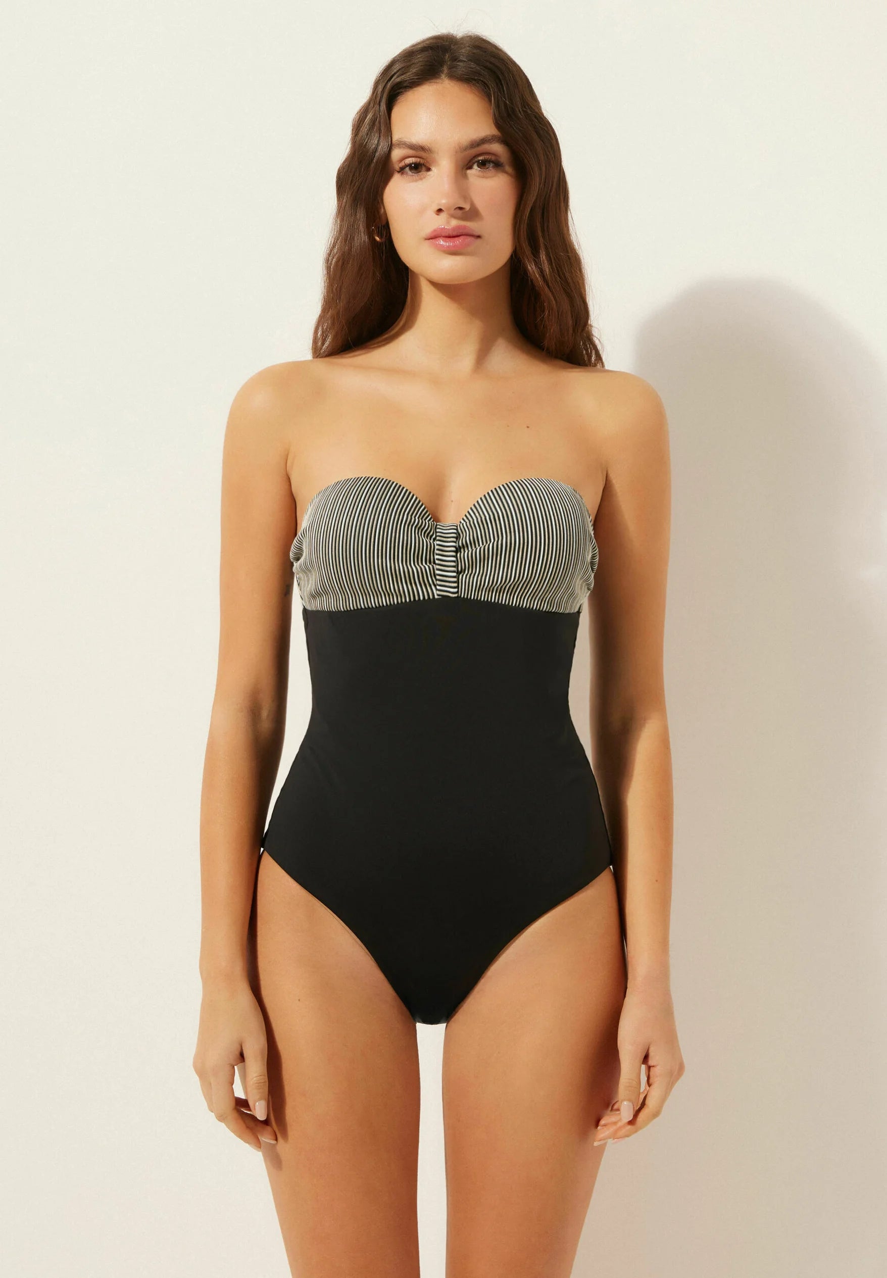 Plavky Calzedonia Golden Stripes – černé
