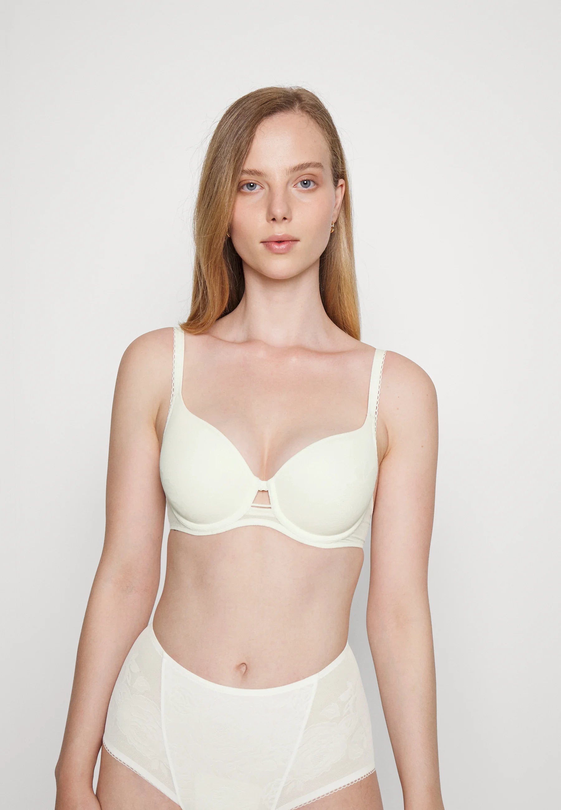 Triumph T-Shirt Bra – Silk White