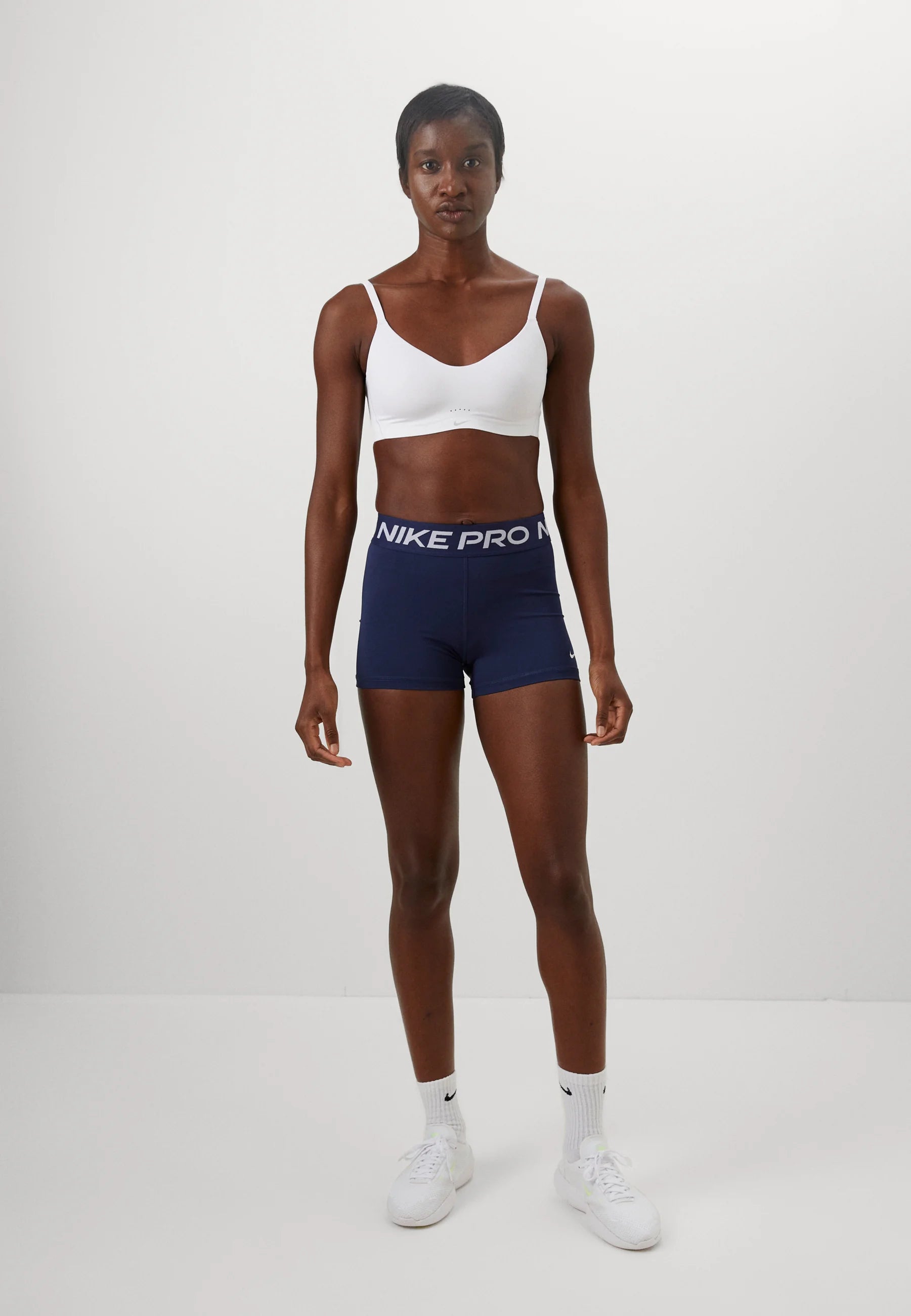 Nike Performance Alate Minimalist Light Support Bra – White, Cool Grey