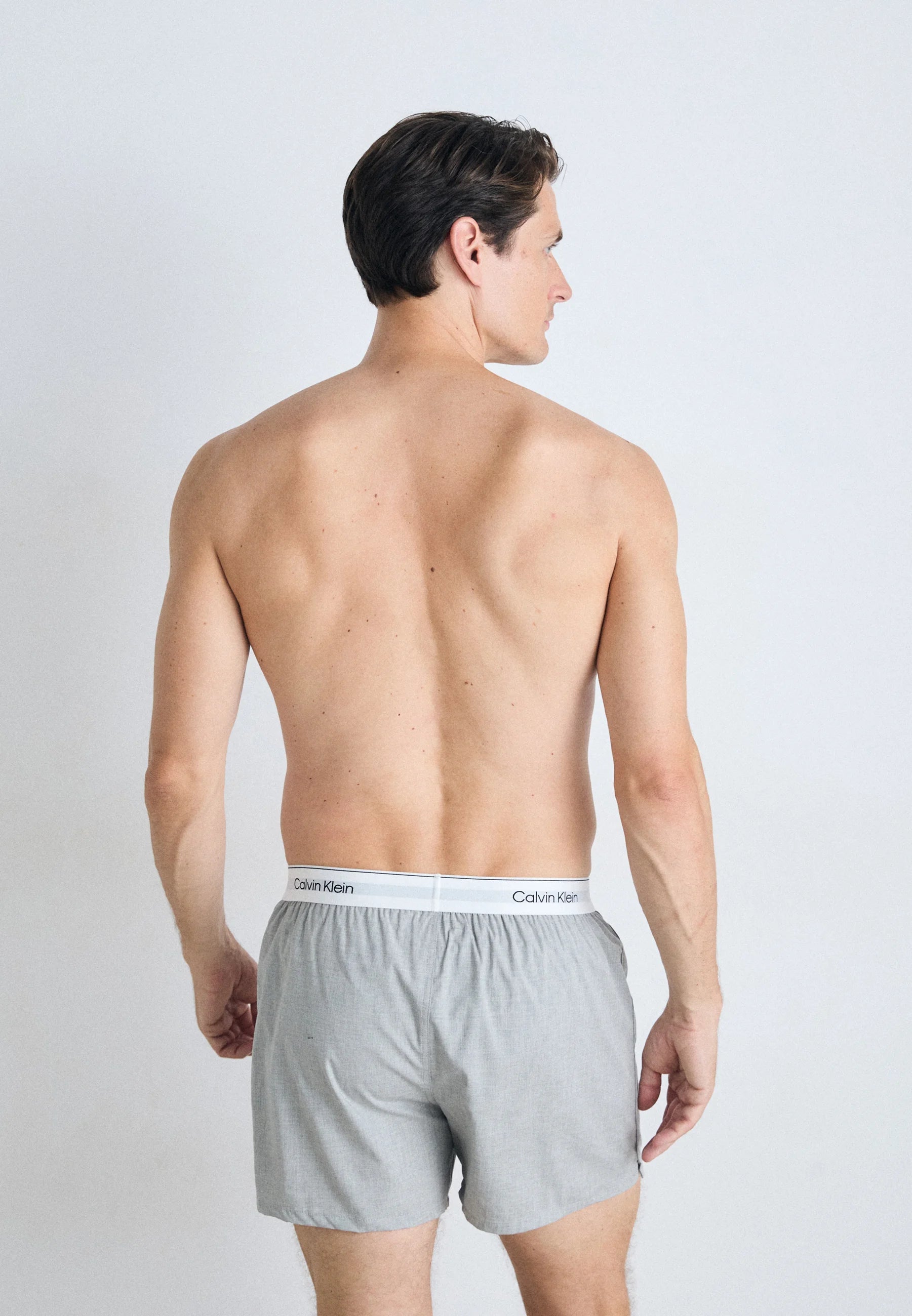 Calvin Klein Icon Cotton Stretch Slim Boxerky – 3 balení – černá, bílá, šedá Heather