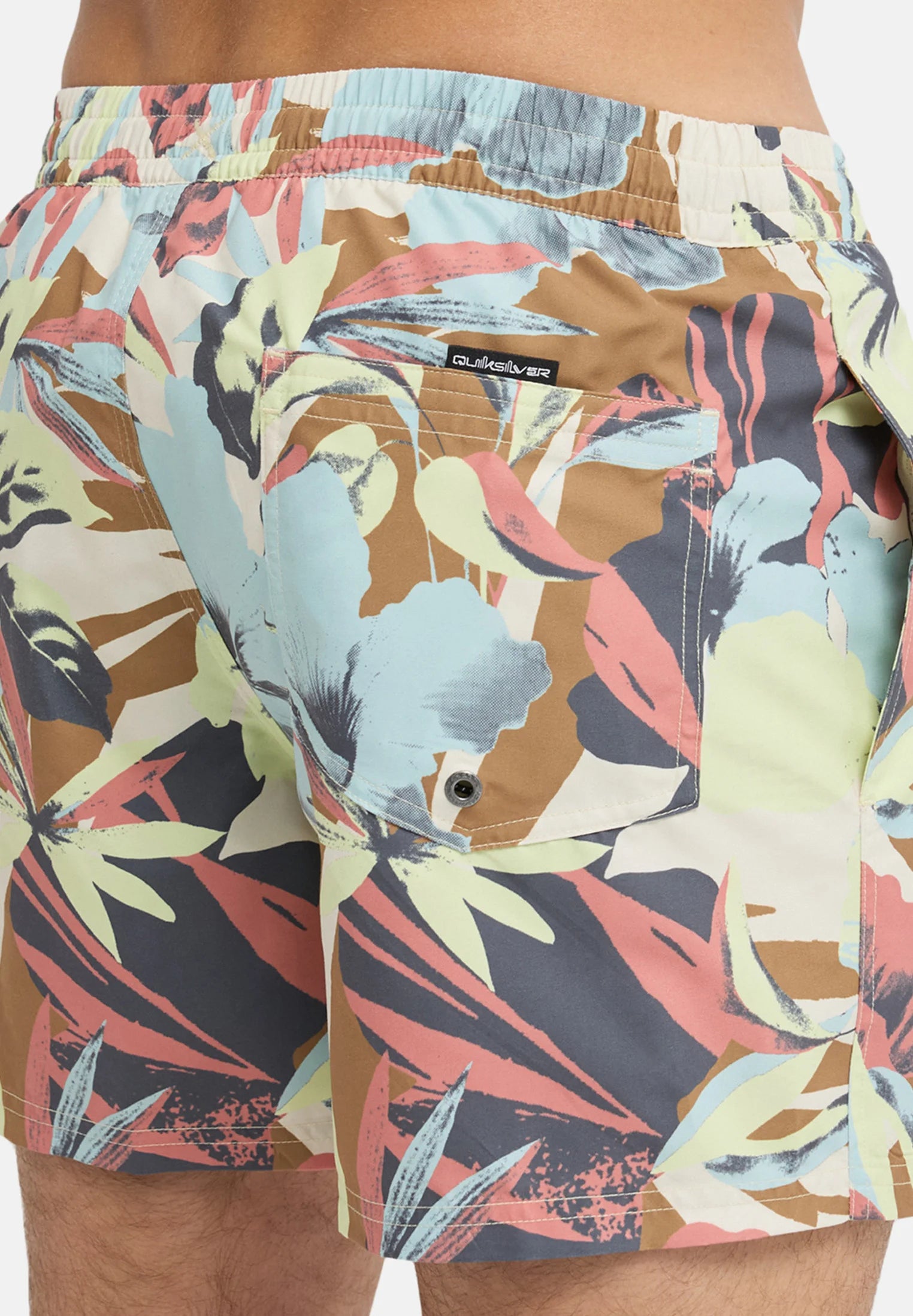 Spodenki kąpielowe Quiksilver z nadrukiem do siatkówki na co dzień – zielony nadruk