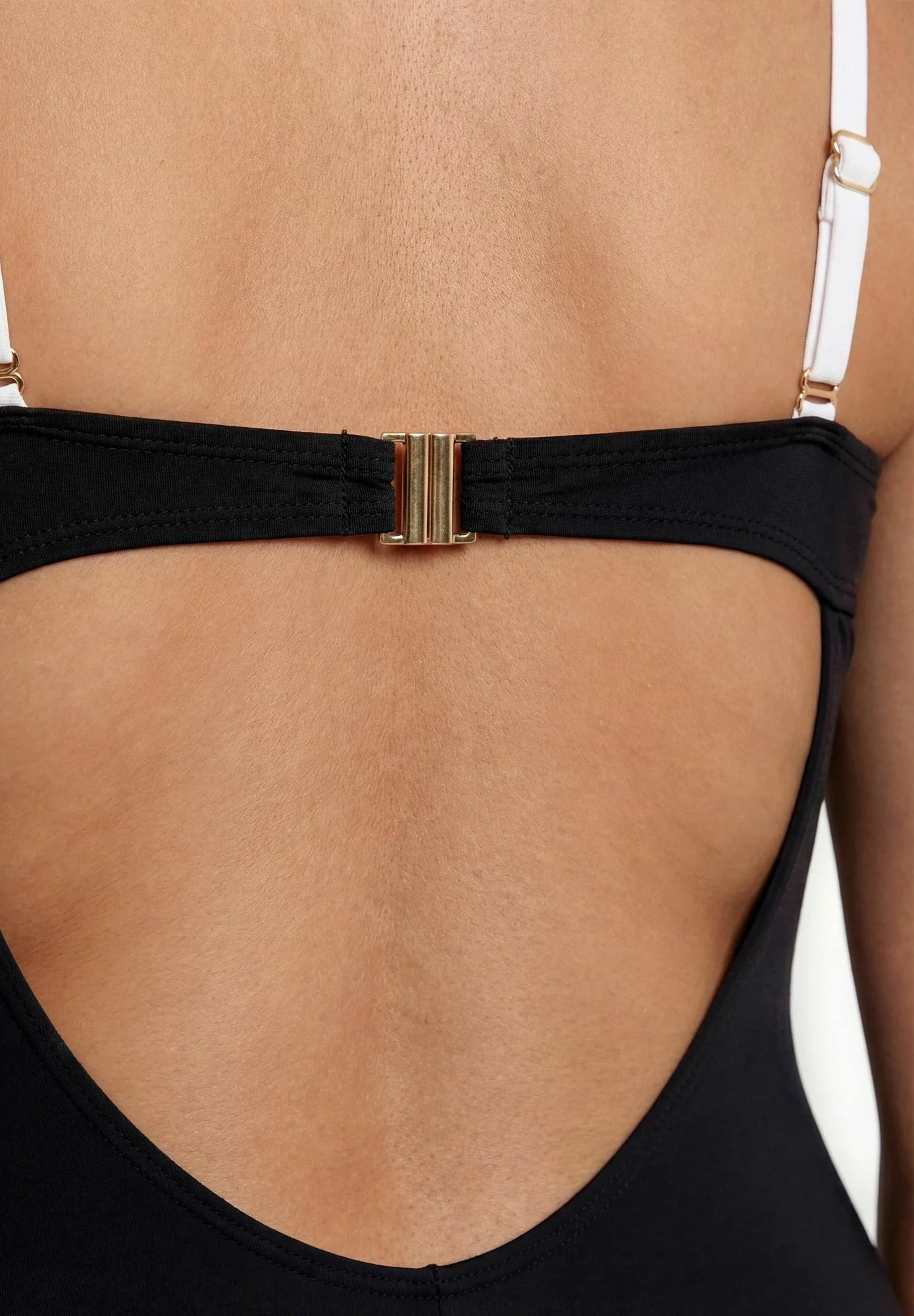Módní plavky Yamamay Sculpt – černé, bílé