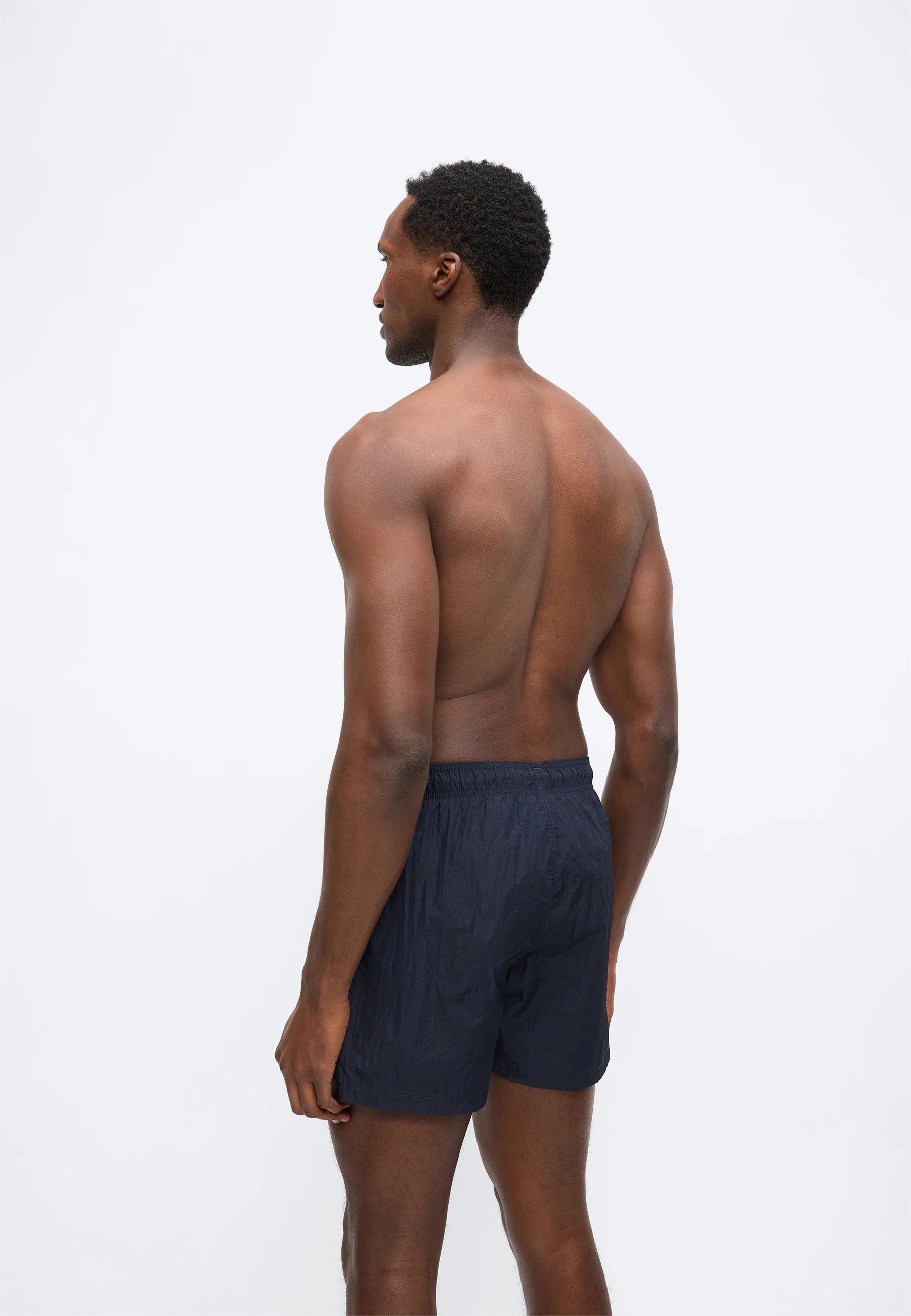 Short de bain boxer avec logo brodé Emporio Armani EA7 - Bleu