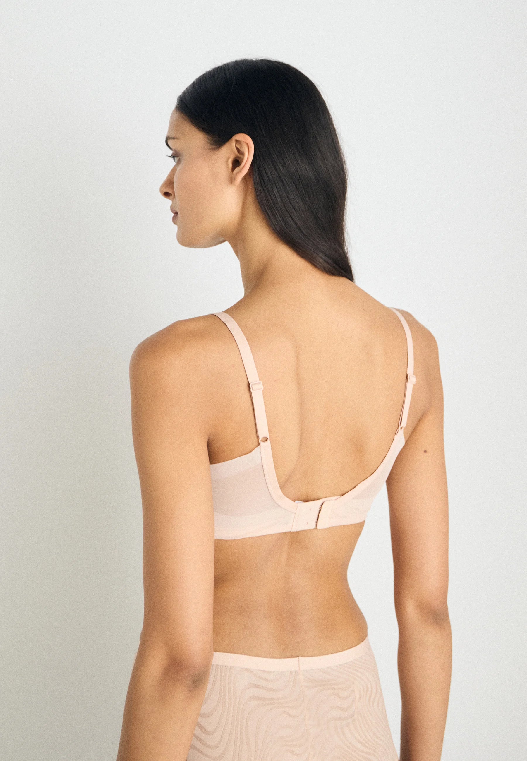 Triumph Shape Smart Ellipse Bustier – Neutral Beige