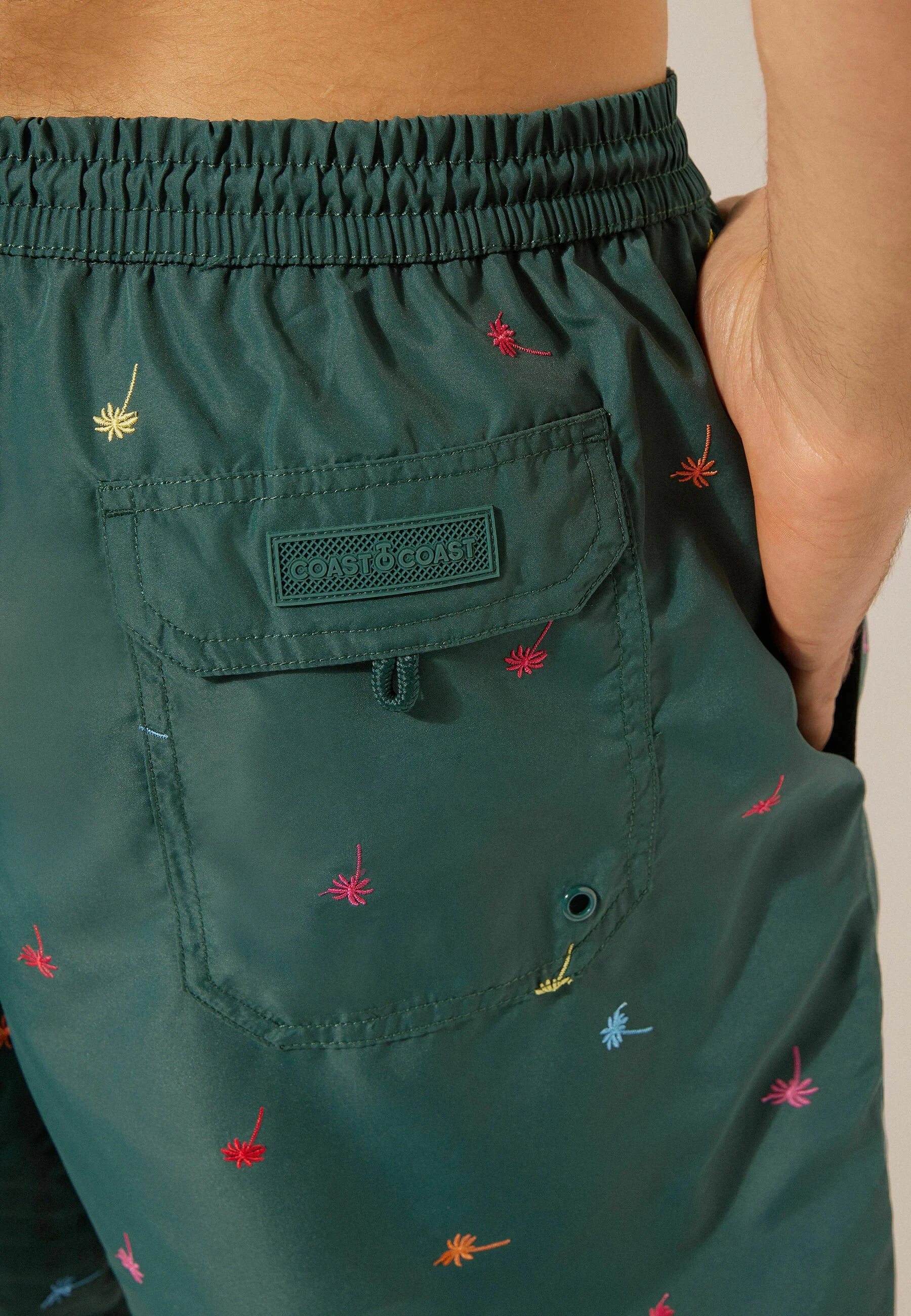 Calzedonia Formentera gemusterte Badeshorts – Dunkelgrün meliert