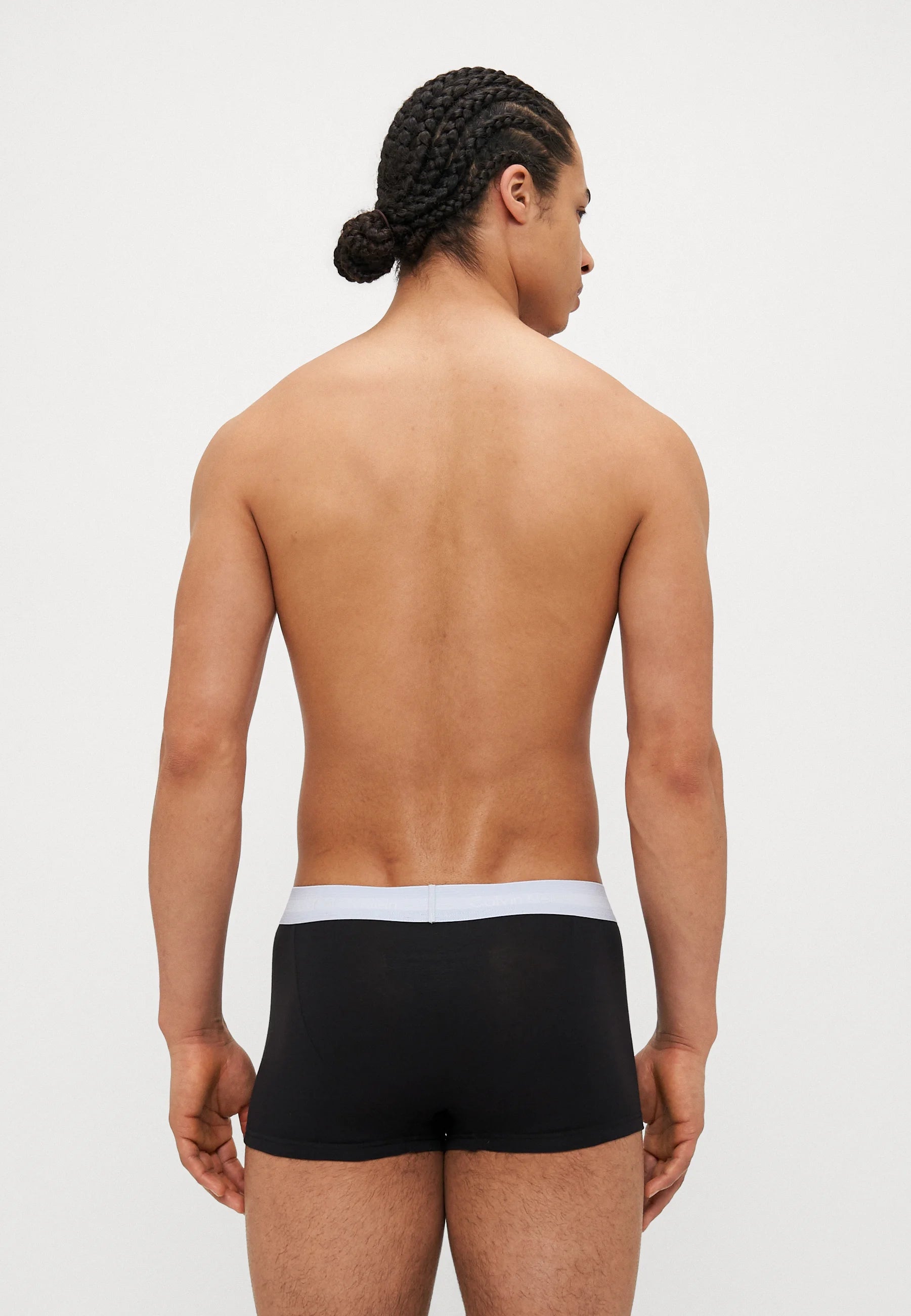 Boxers Calvin Klein en coton stretch – Lot de 3 – Noir avec ceintures blanches, beiges et bleues